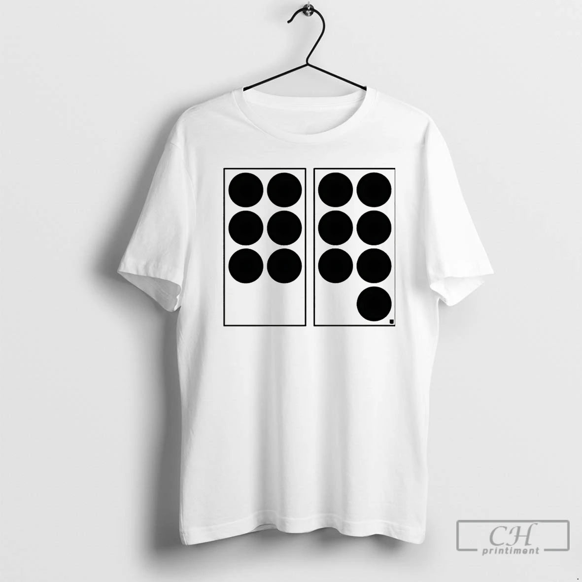 Classic Six Seven Dots 25 Christmas
