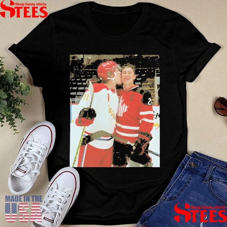 Ilya Rozanov Licks Shane Hollander T-shirt