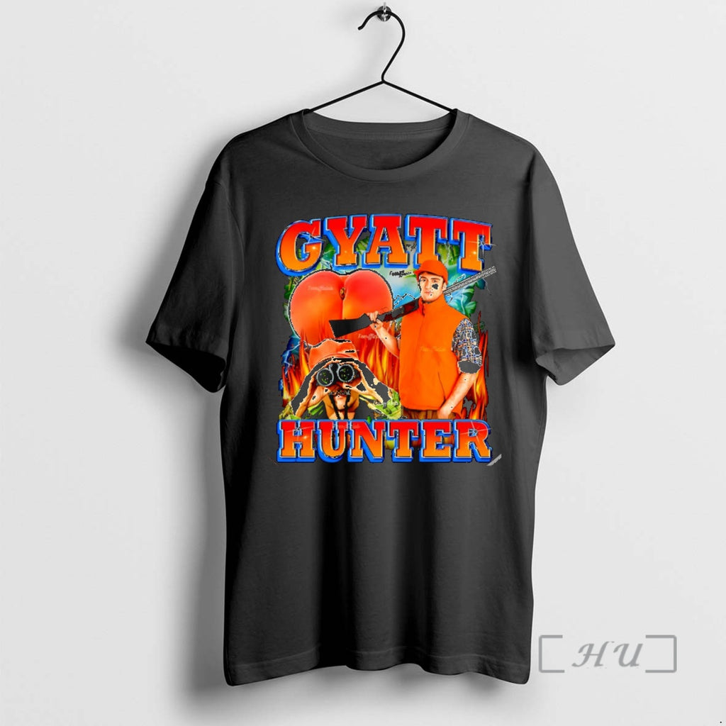 Officials Gyatt Hunter Peach Graphic Christmas
