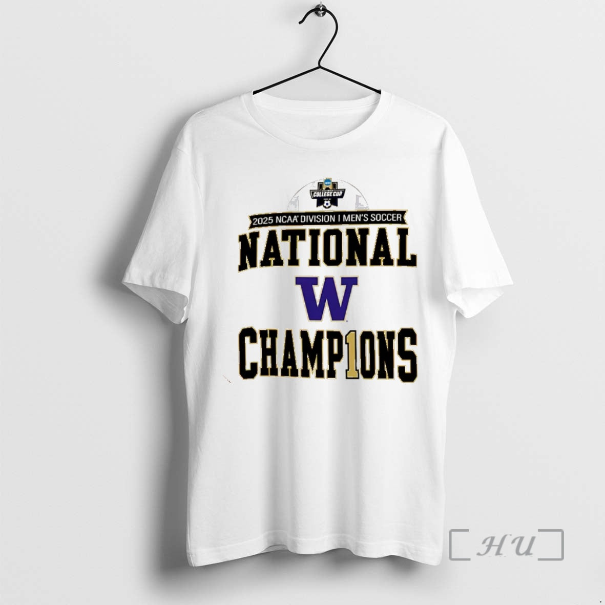 Officials Washington Huskies 2025 Ncaa Mens Soccer National Champions Locker Room Christmas Premium T Shirts