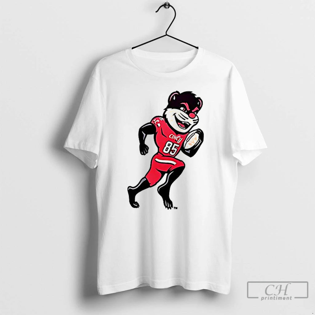 Premium Cincinnati Bearcats Bearcat Playing Football