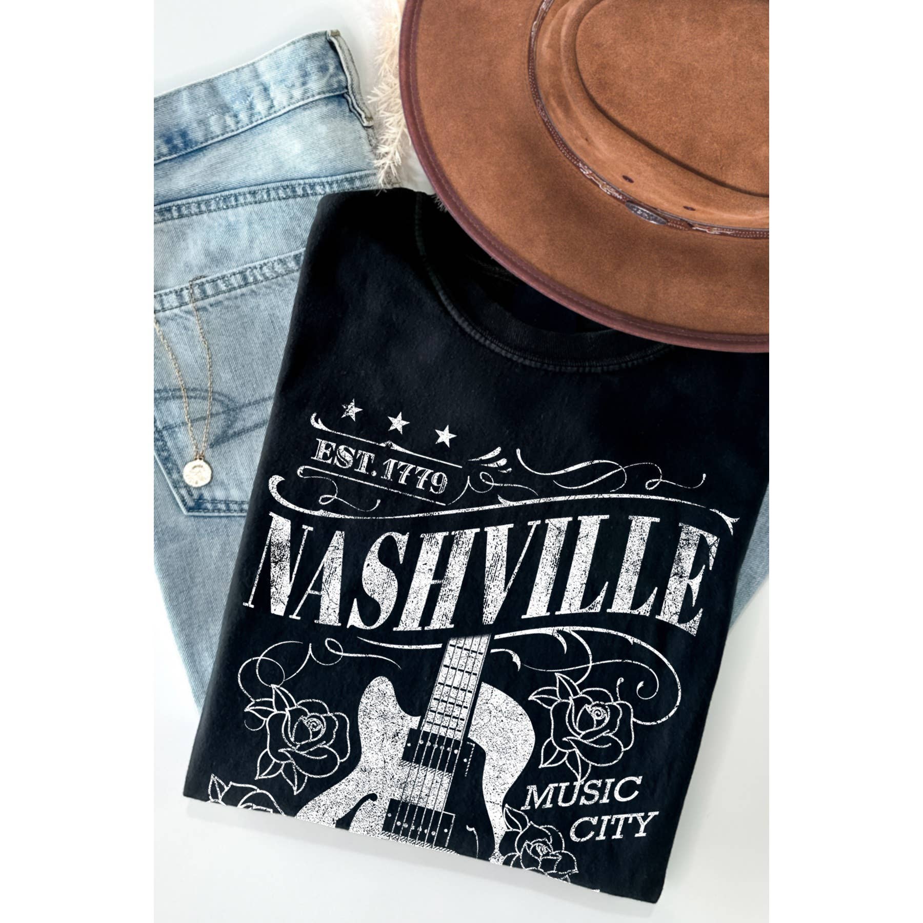 Nashville Women's Relaxed Fit Graphic T-Shirt