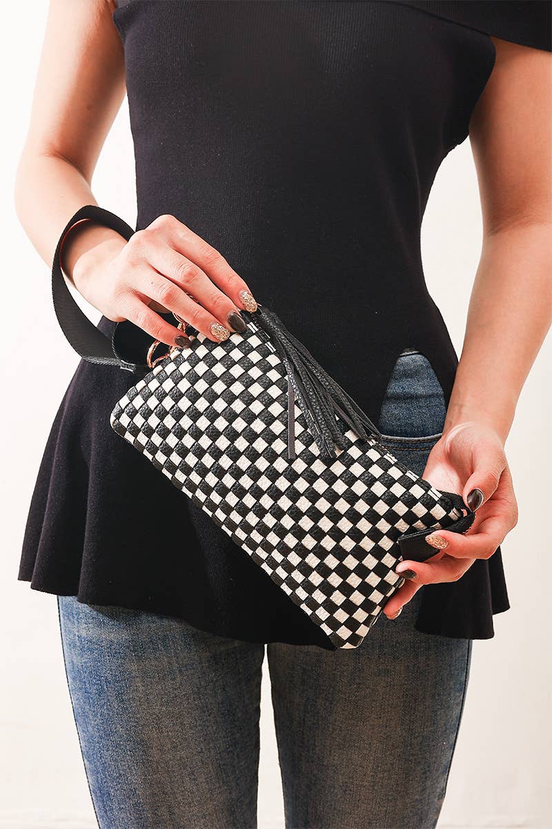 ....1023 Genuine Woven Wonderlust Clutch Wristlet SI-28962