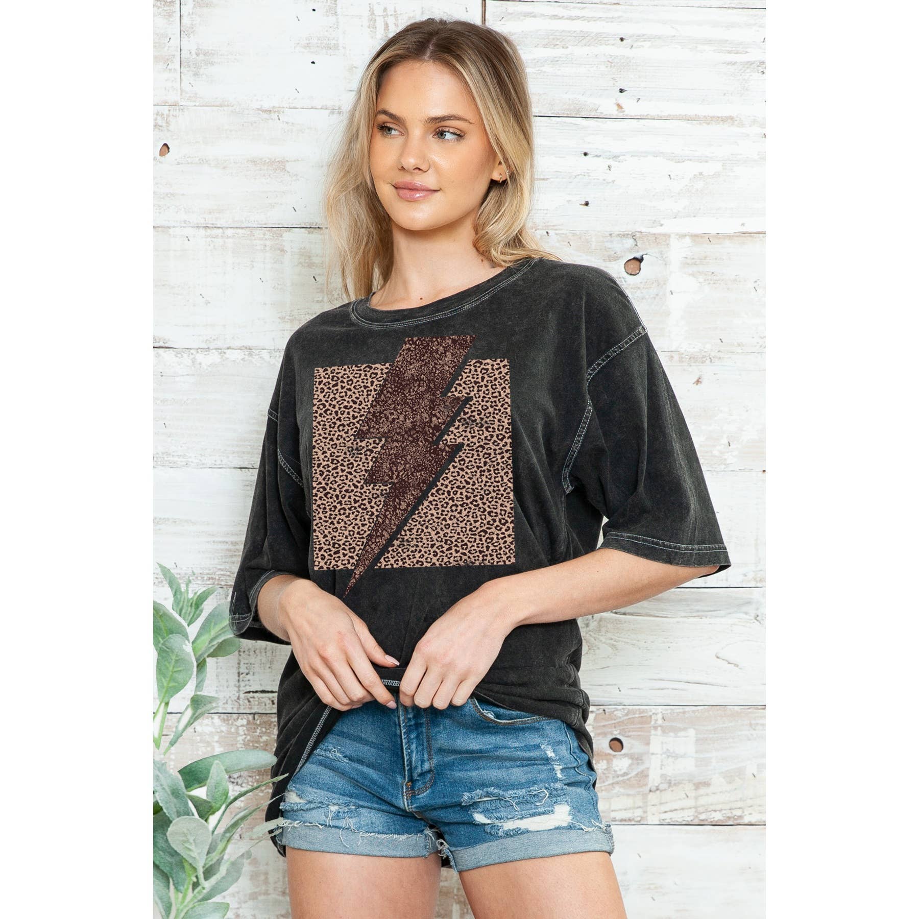Leopard Lighting Bolt-Oversized Mineral Wash