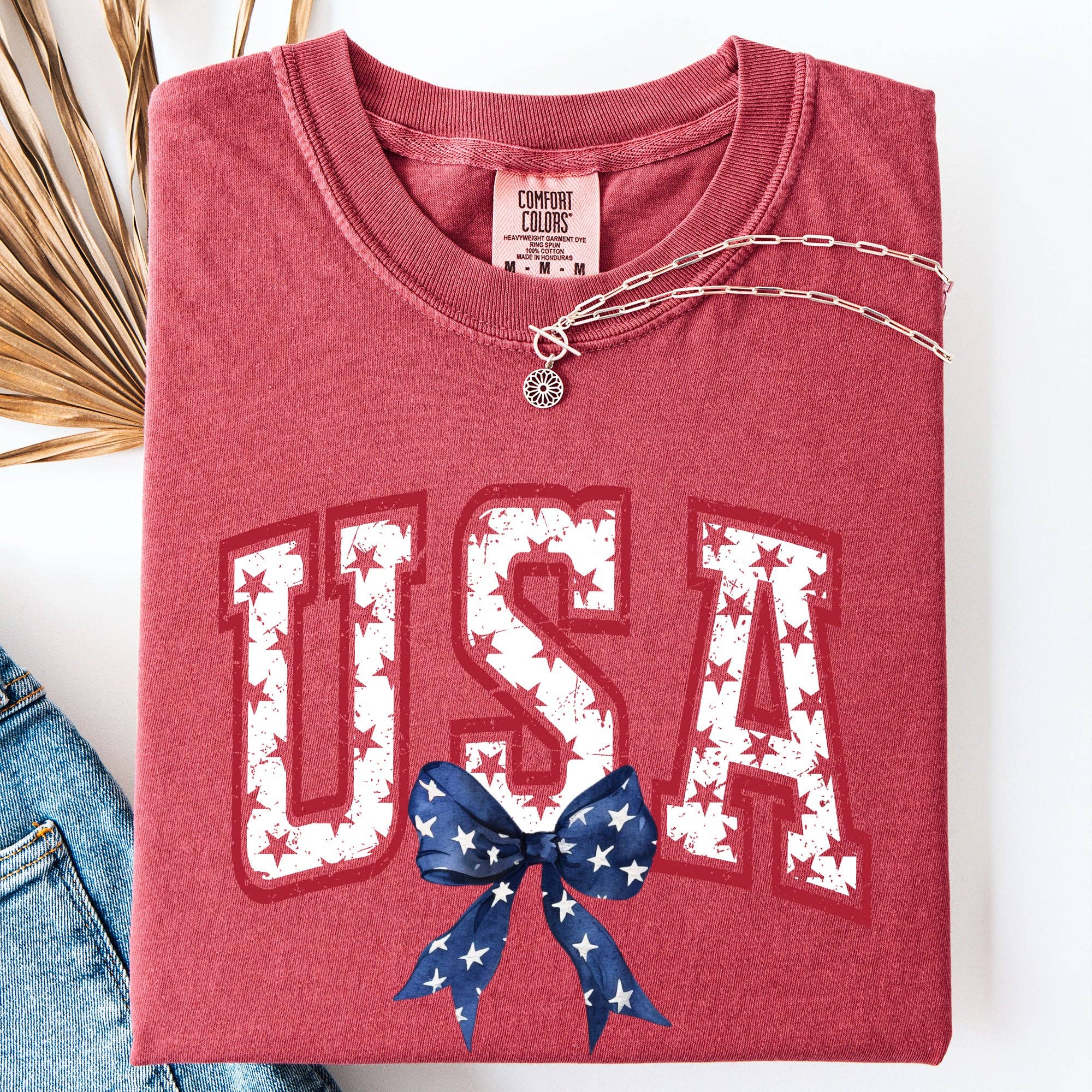 USA, Vintage Varsity, Bow, America Comfort Colors T-Shirt