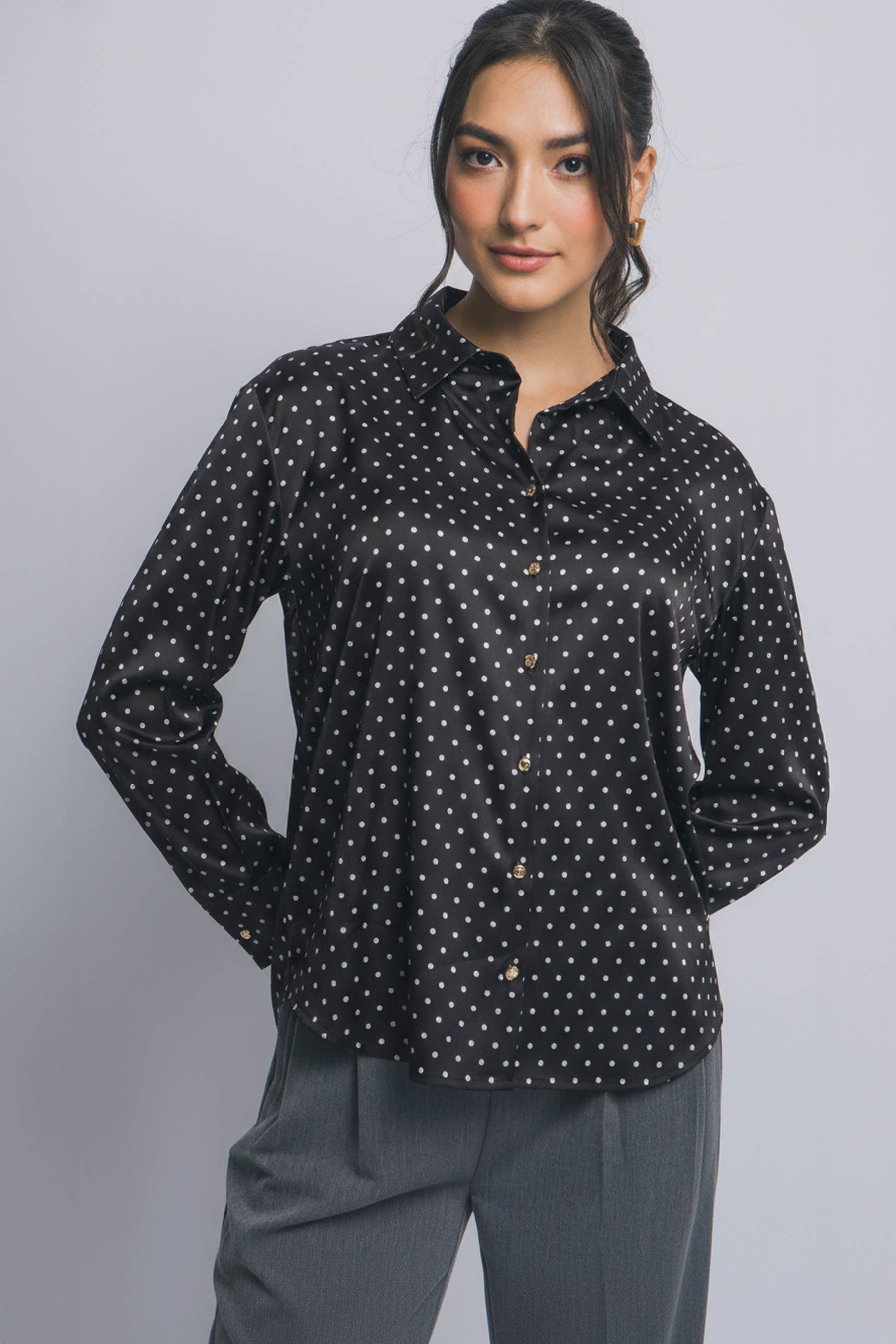 1212 Polka Dot Satin Spread Collar Shirt SI-29186