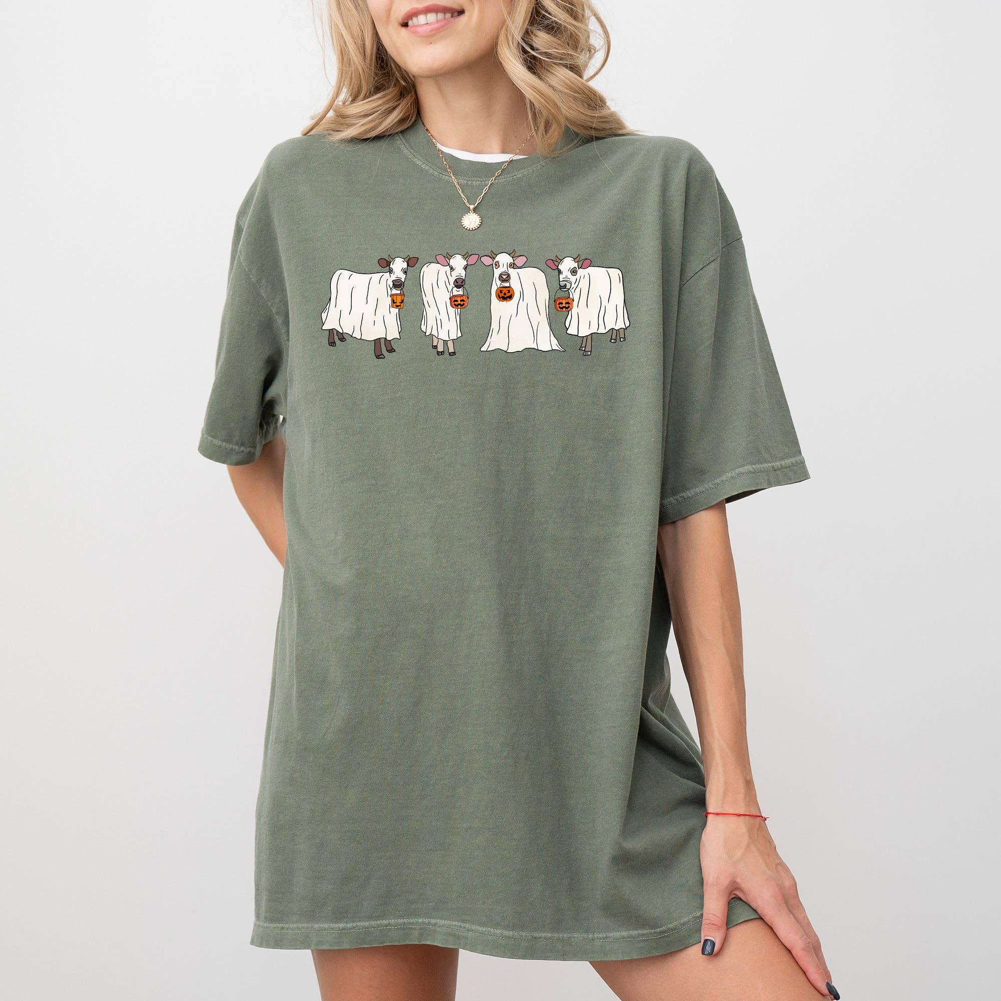 Ghost Cows, Farm, Skeleton, Funny, Spooky Halloween T-Shirt