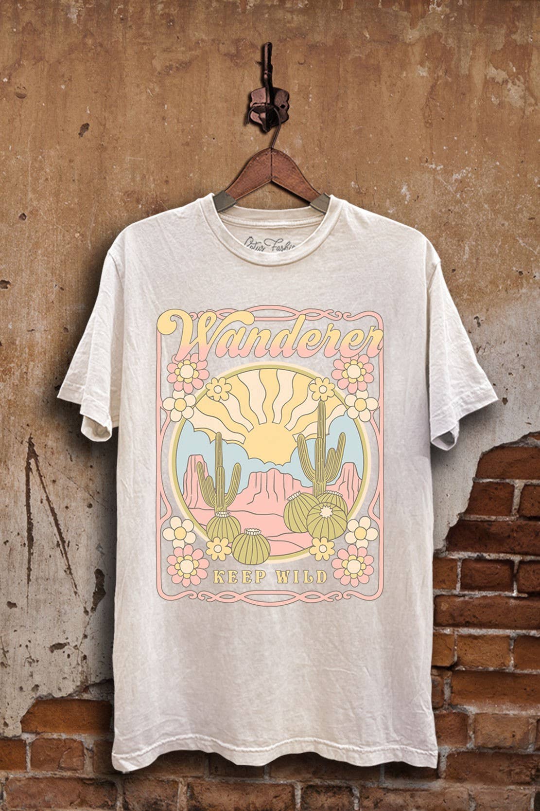 Wanderer Keep Wild Graphic Top