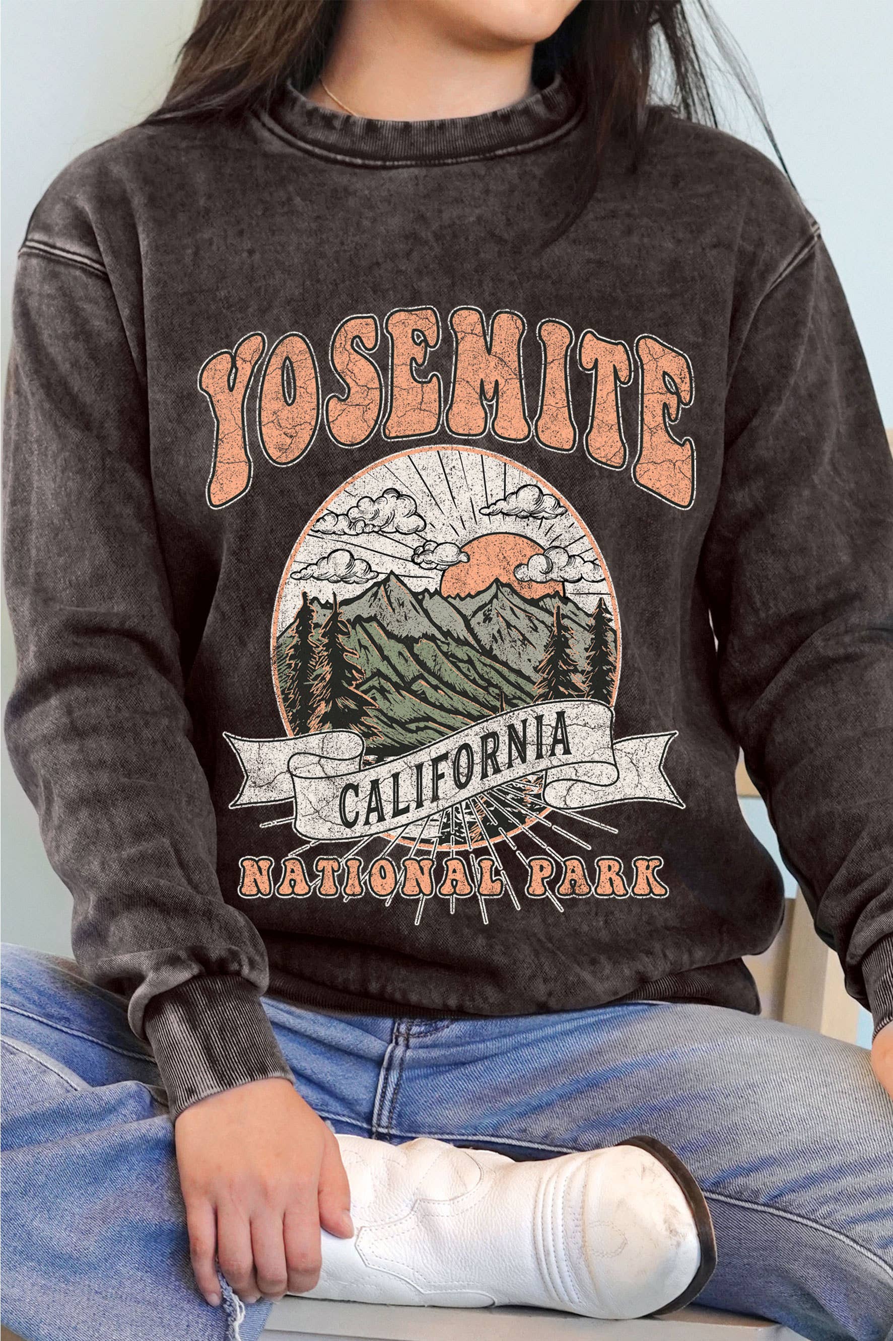 Yosemite National Park Graphic Mineral Brushed Sweatshirts