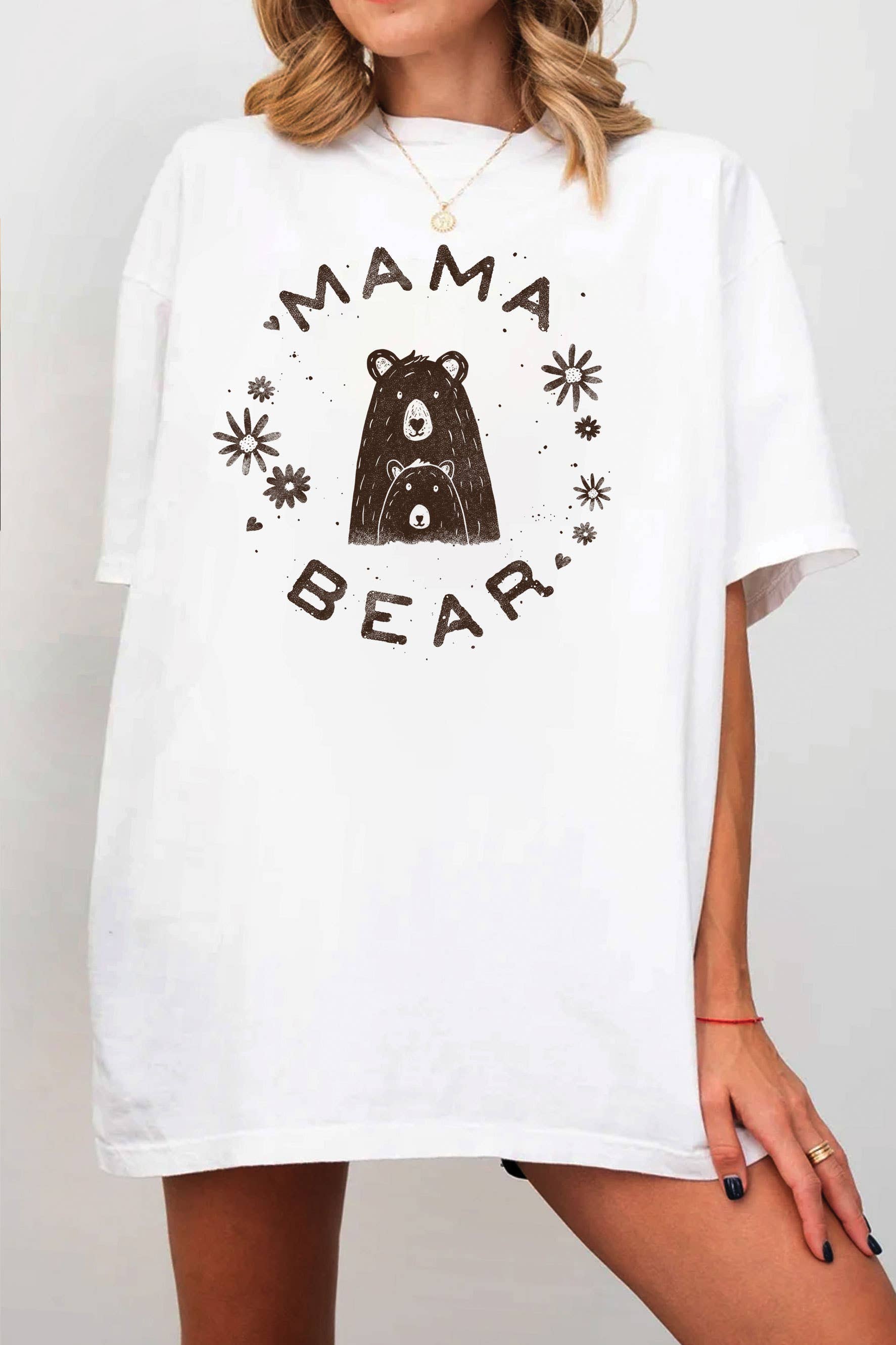 Mama Bear Flower Oversize Graphic Tshirts