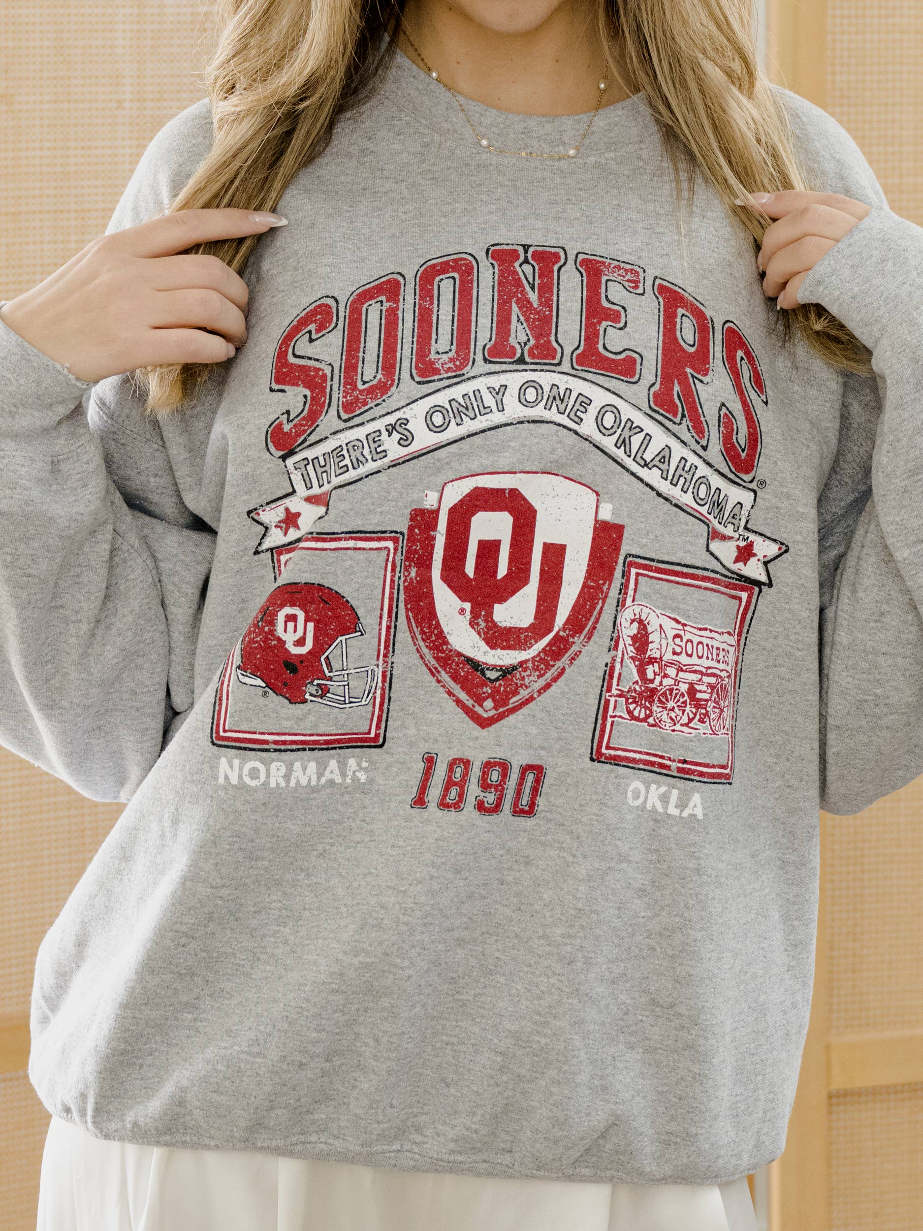 Ou Oklahoma Sooners Prep Patch Gray Thrifted Sweatshirt
