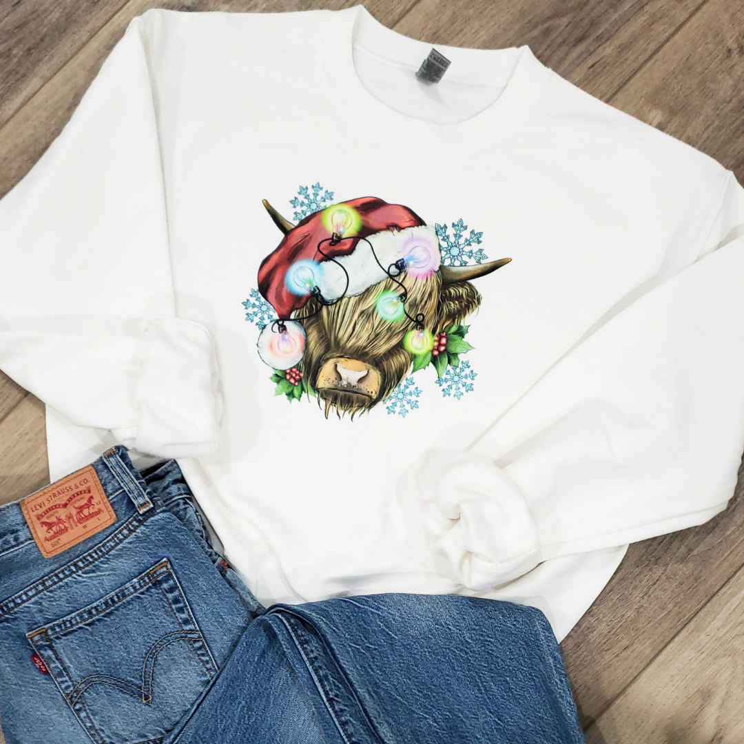 Highland Cow Christmas Graphic Sweatshirt