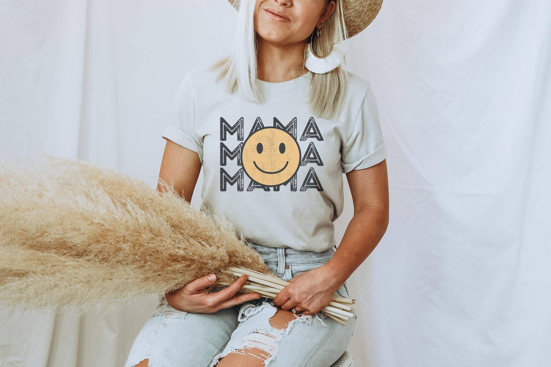 Retro Mama Happy Face | Mom Life | Mom Tee | Graphic Tee