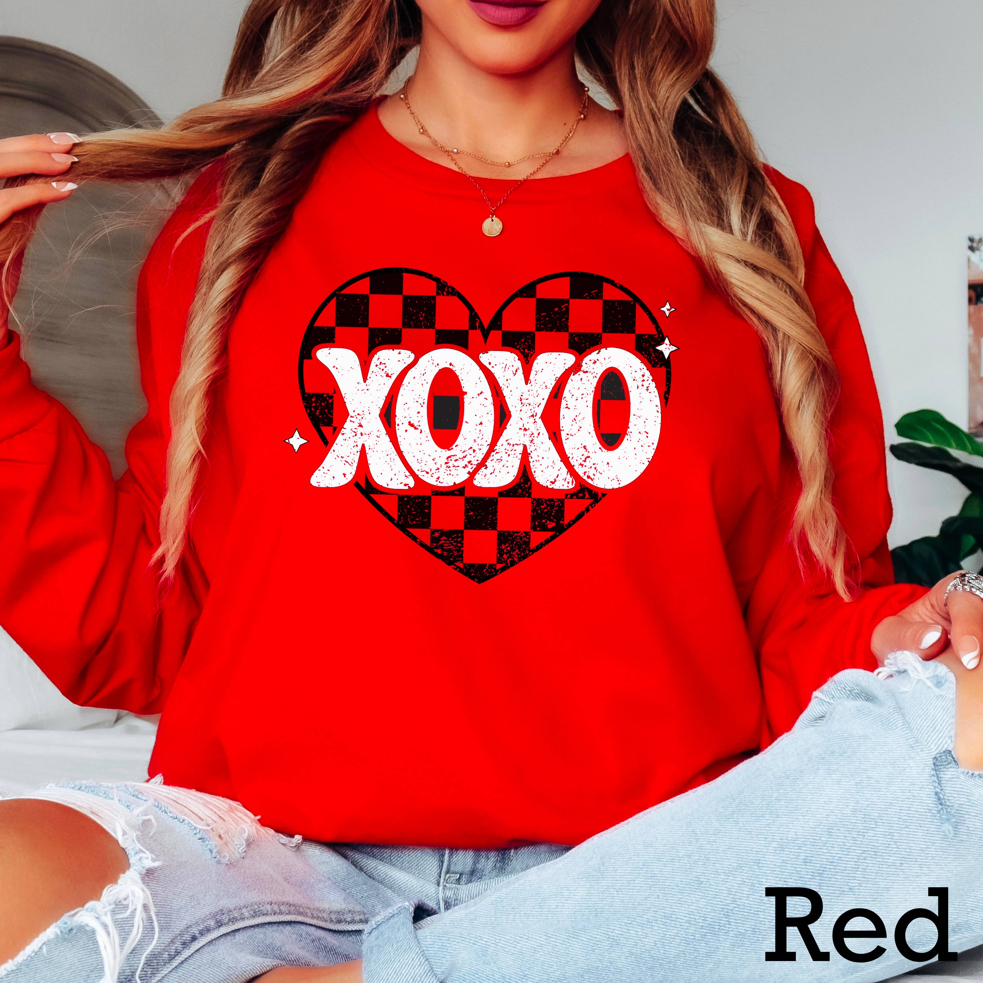 Xoxo Valentine’S Day Long Sleeve Shirt | Gildan