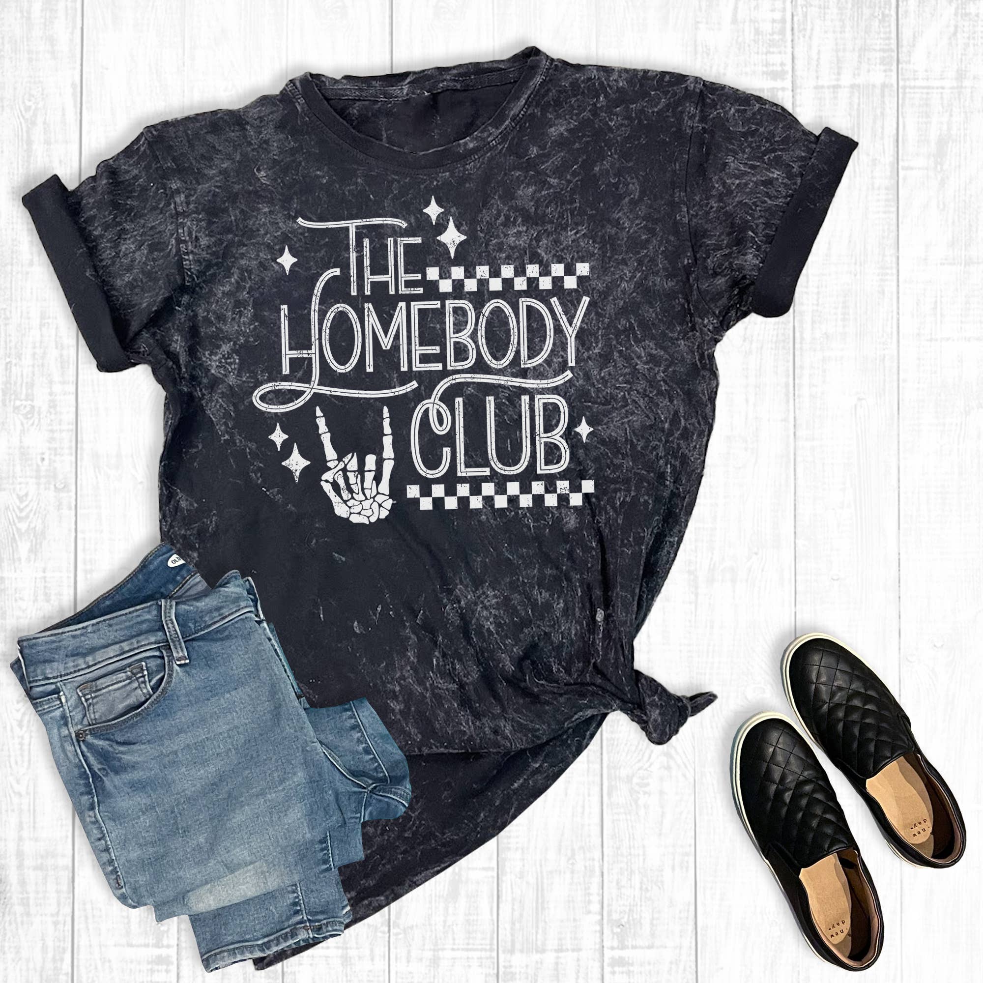 Mom Homebody Club Mineral Wash Graphic Tee