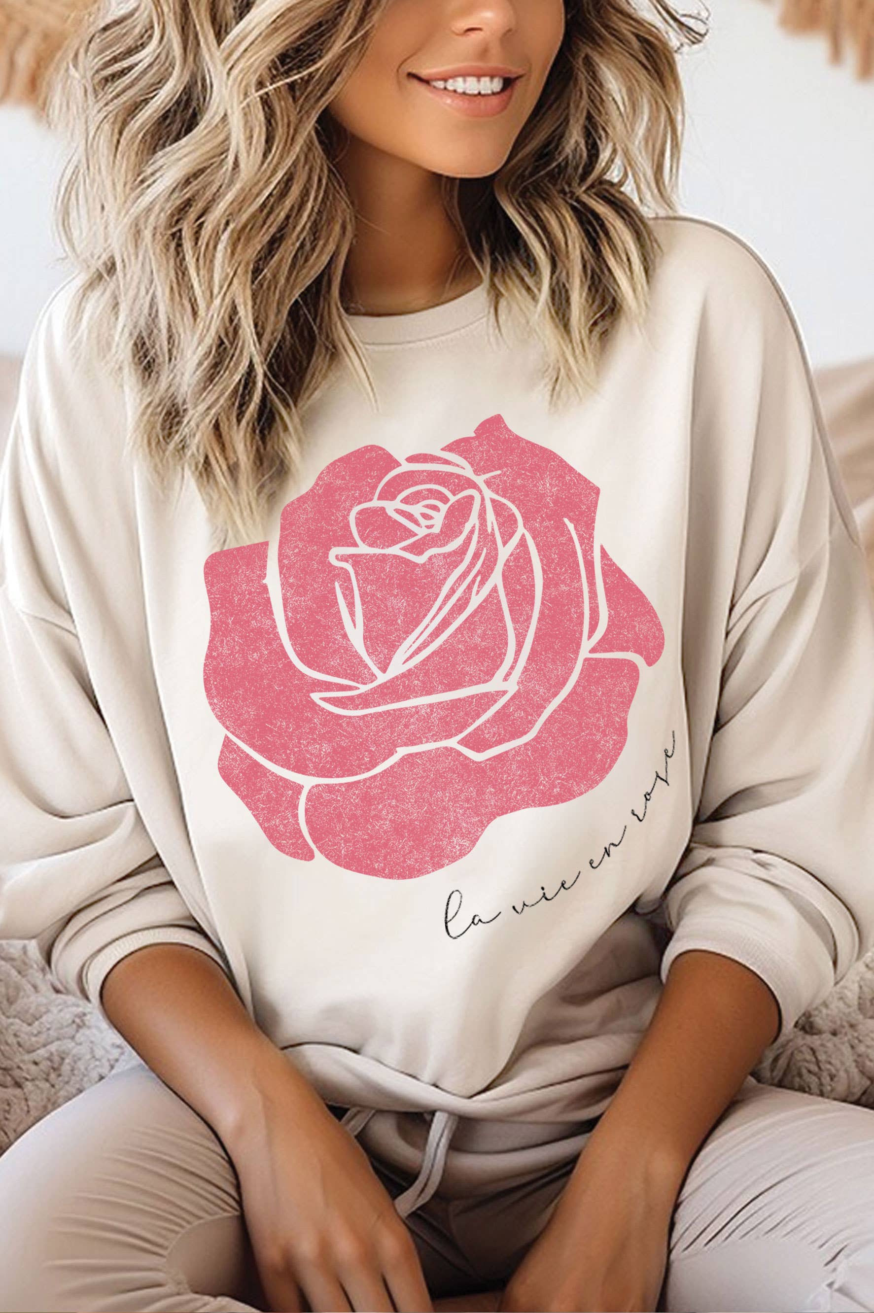 La Vie En Rose Graphic Brushed Sweatshirts