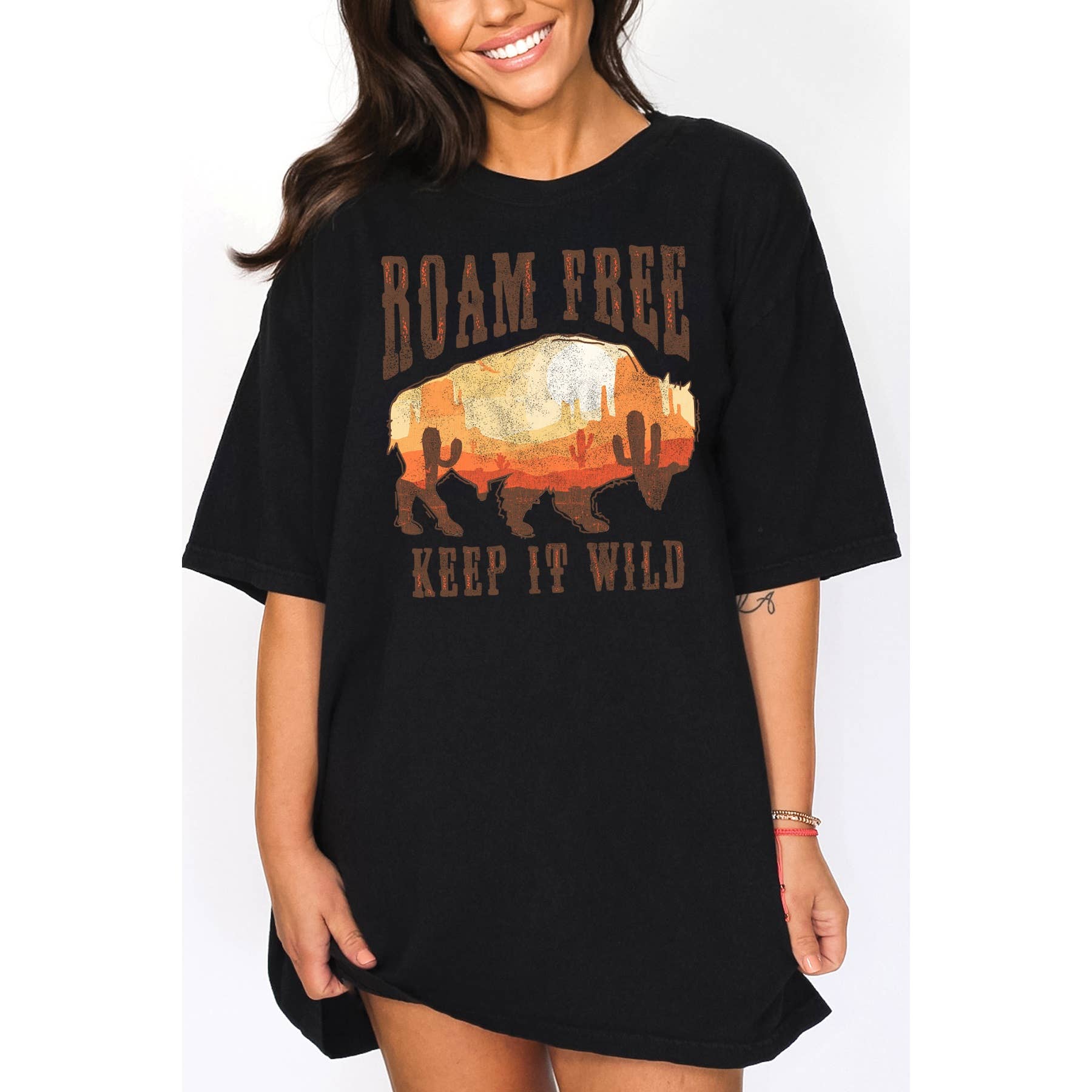 Unisex  Oversized - Roam Free Keep It Wild