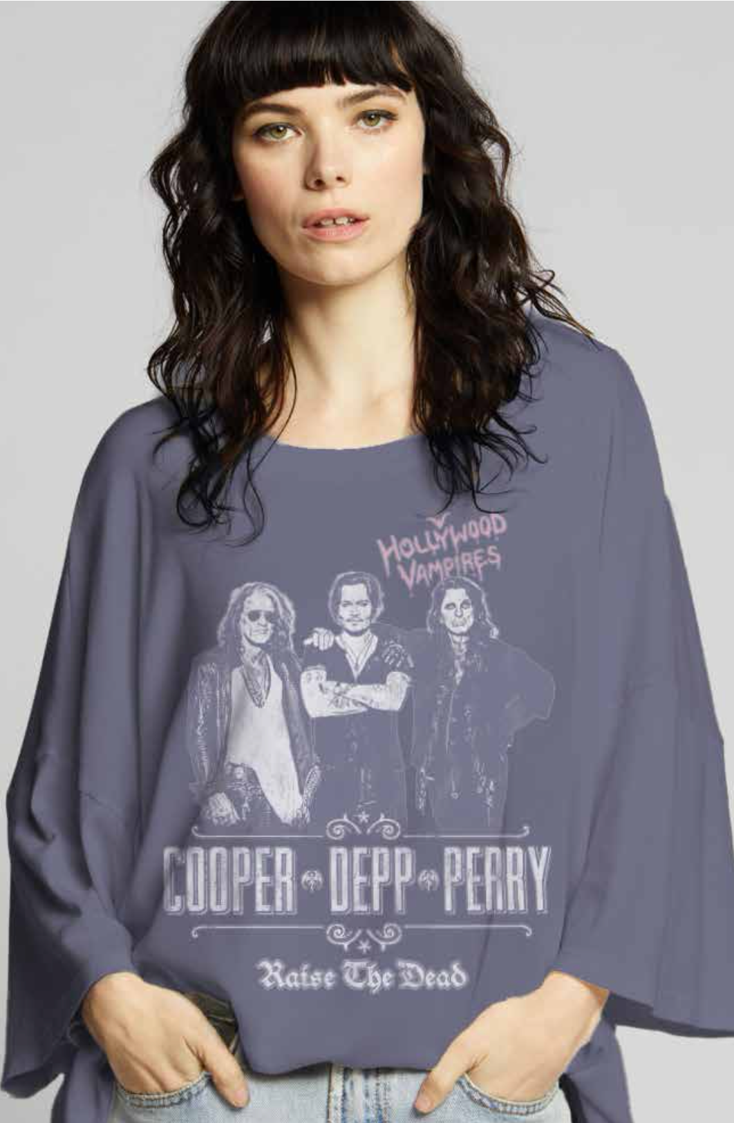 303457 - 530 Hollywood Vampires One Size Graphic Tee