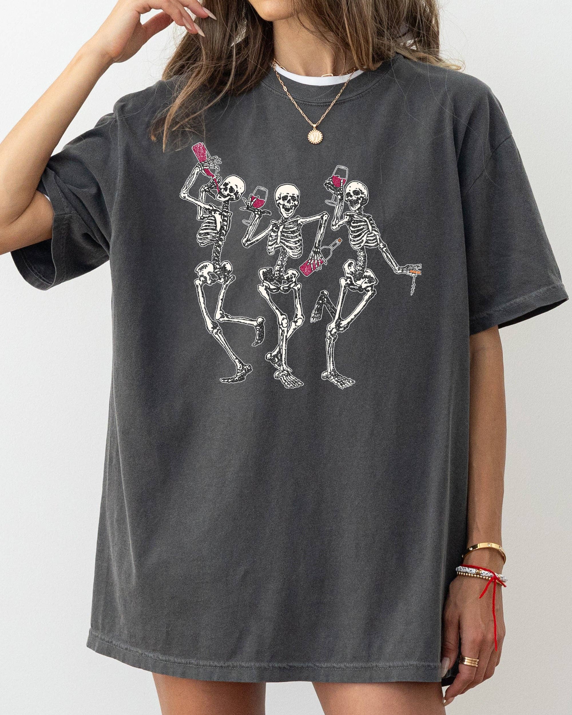 Dancing Skeletons, Wine, Funny, Ghost, Halloween T-Shirt