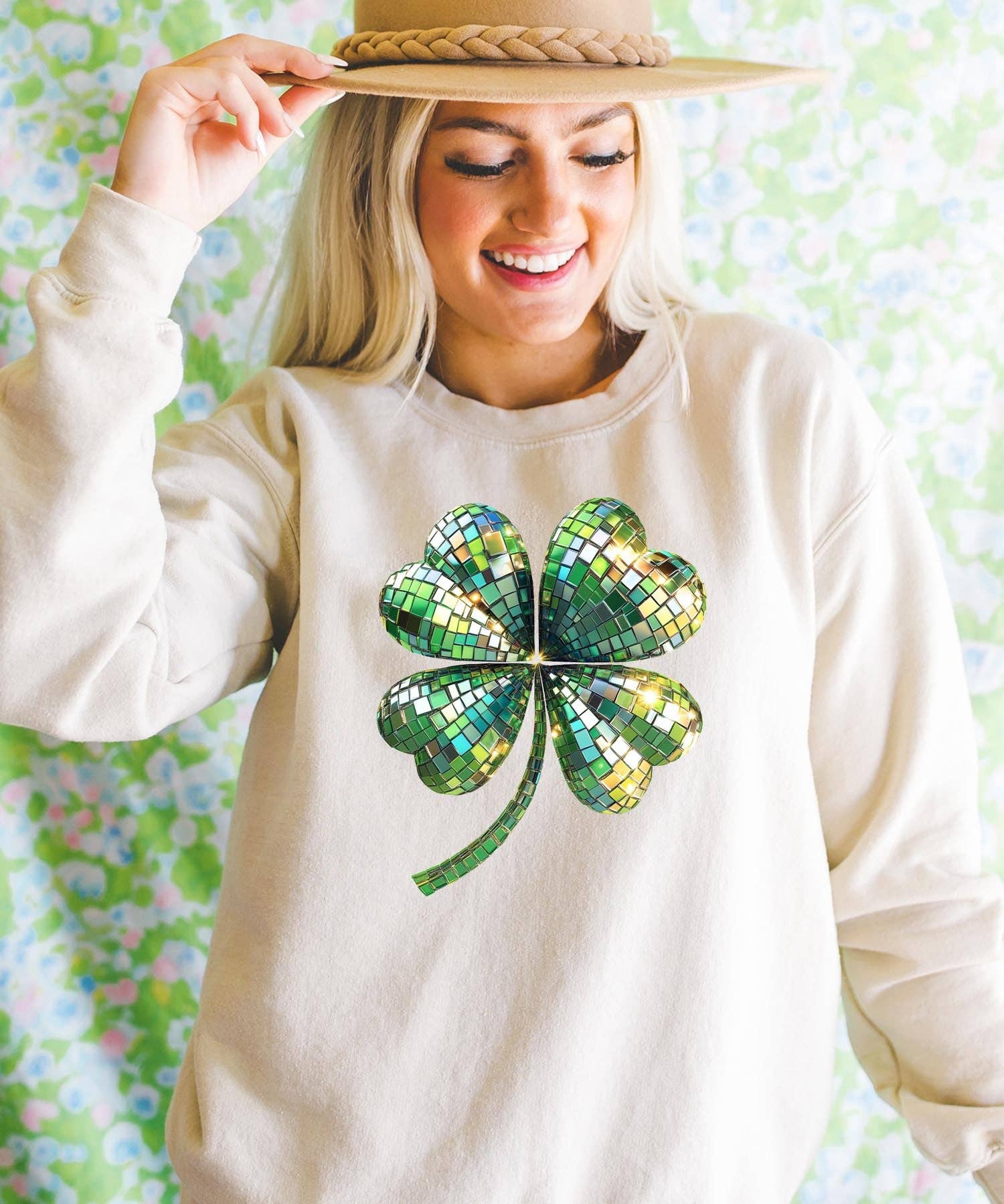 Disco Clover - Cream Sweatshirt
