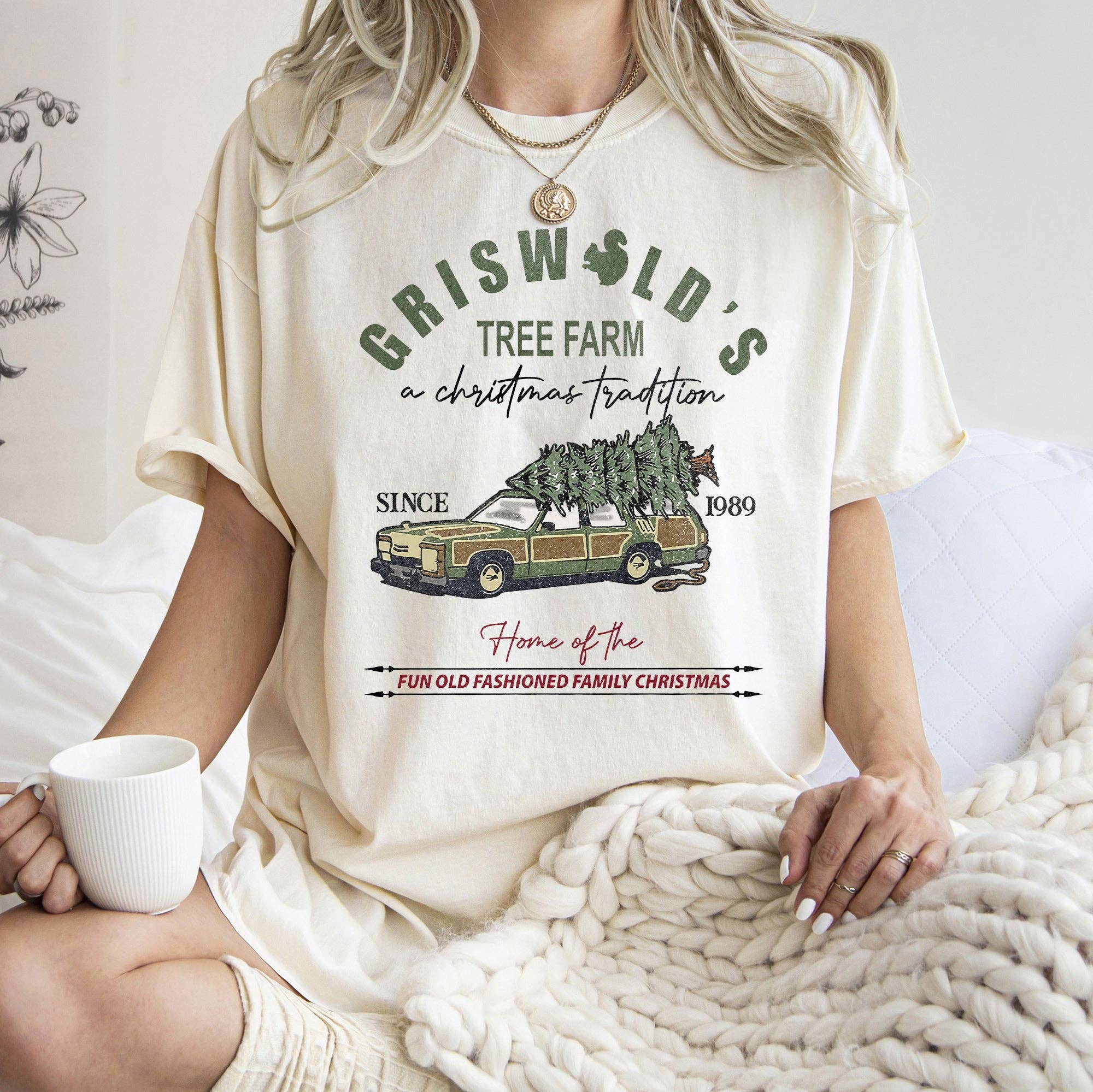 Griswold's Tree Farm, Squirrel, Christmas Vacation Tshirt