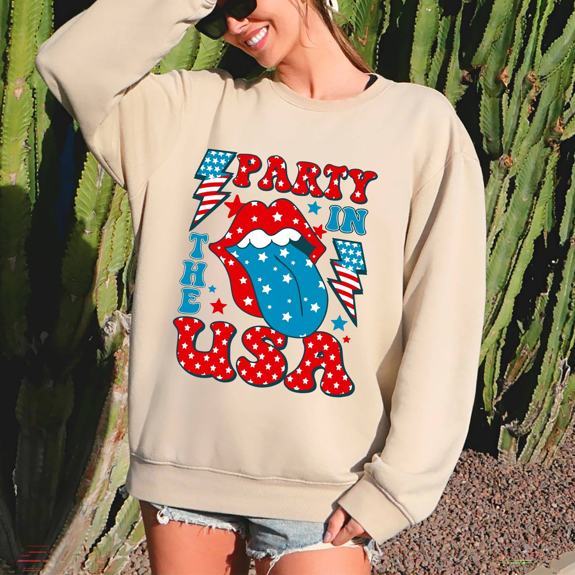 Retro Party in the USA, Tongue  4th of July Sweatshirt