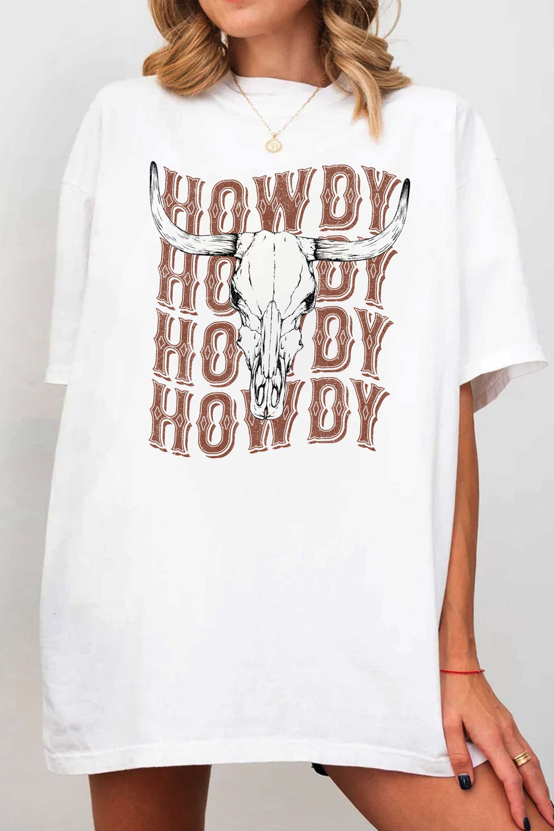 Howdy Cow Oversized Graphic Tshirts