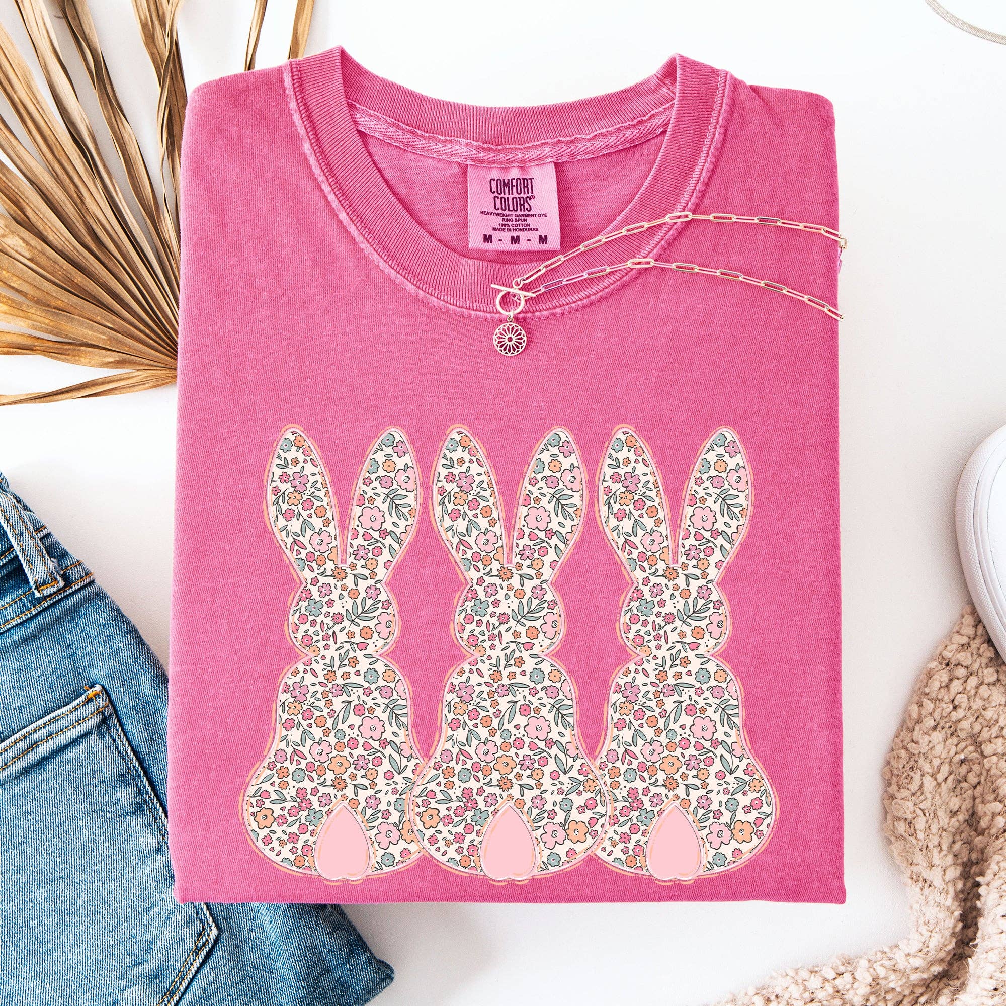Retro Easter Bunnies, Girly, Pastel Patterns Rabbits Tshirt