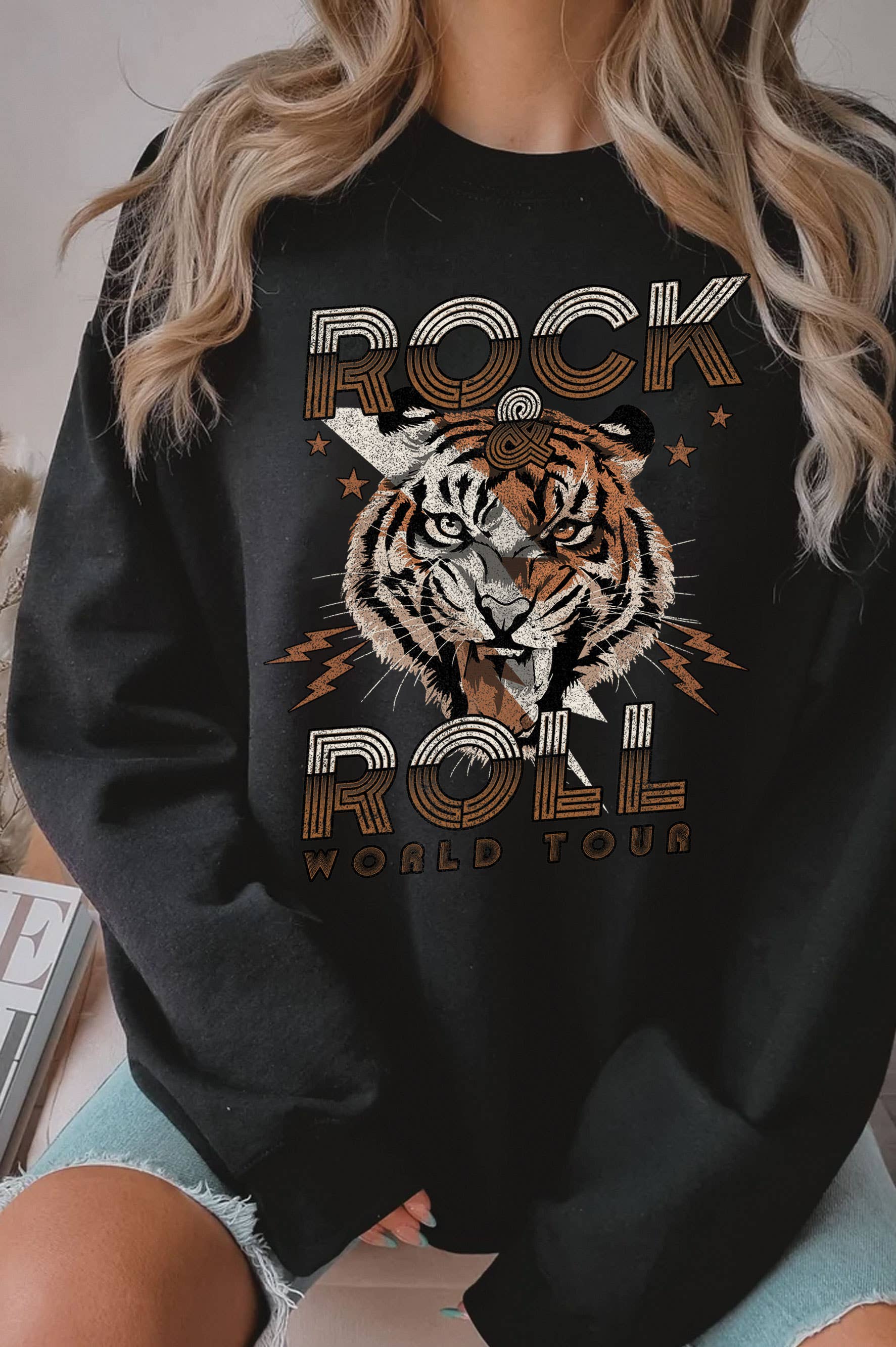 Rock and Roll World Tour Tiger Graphic Brushed Sweatshirts