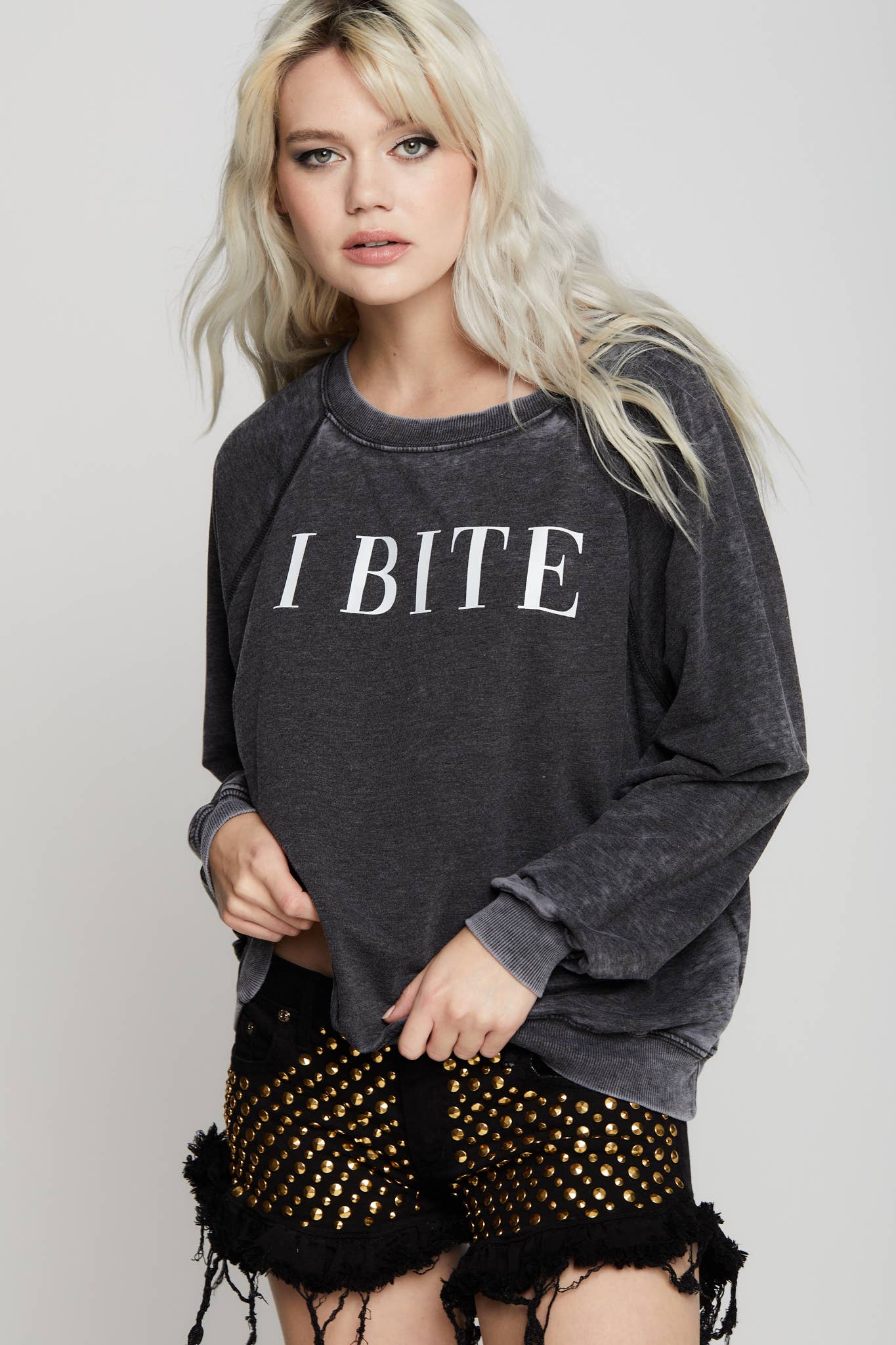 2147 - I Bite Sweatshirt
