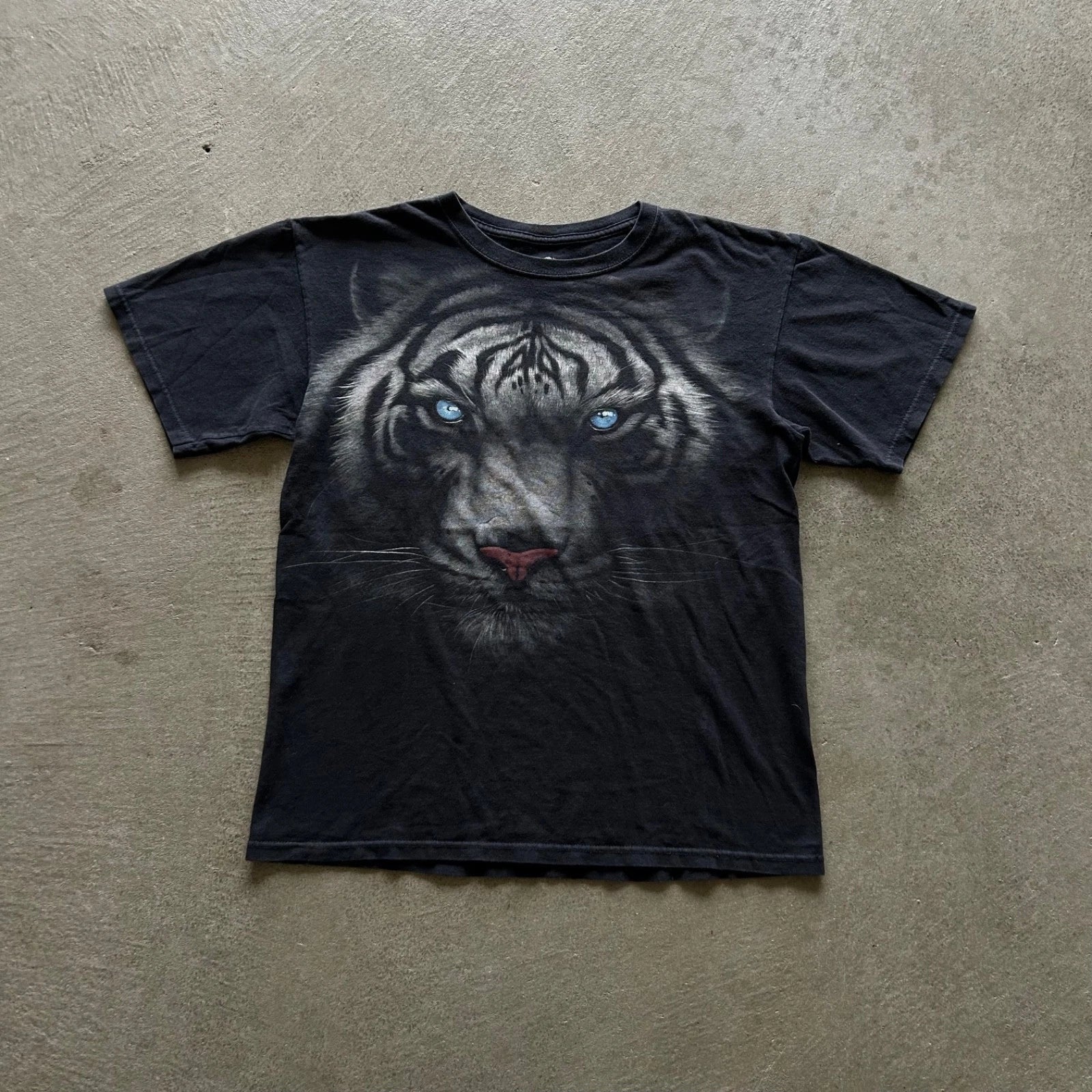 Vintage Y2K Liquid Blue Tiger Shirt Size Medium Black White Tiger Animal