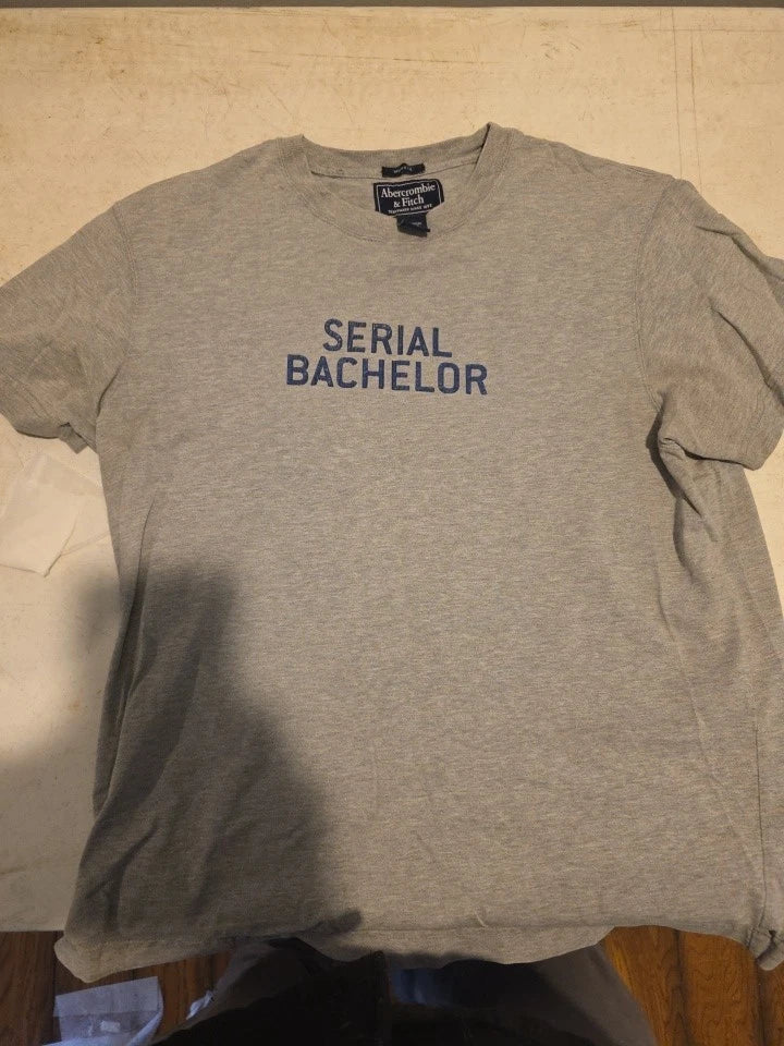 Vintage Abercrombie & Fitch Y2K Muscle Fit Serial Bachelor Med