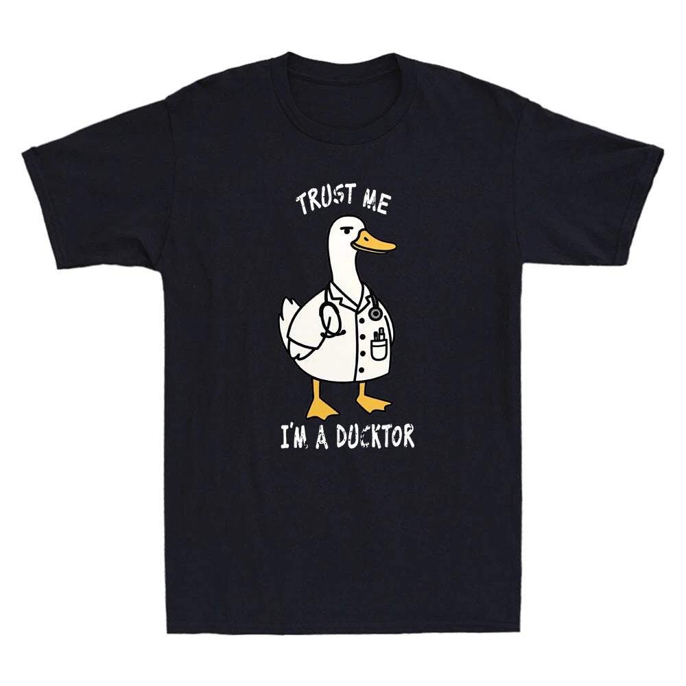 Trust Me Im A Ducktor Funny Whimsical Duck Doctor Meme Quote Retro Men's T-Shirt