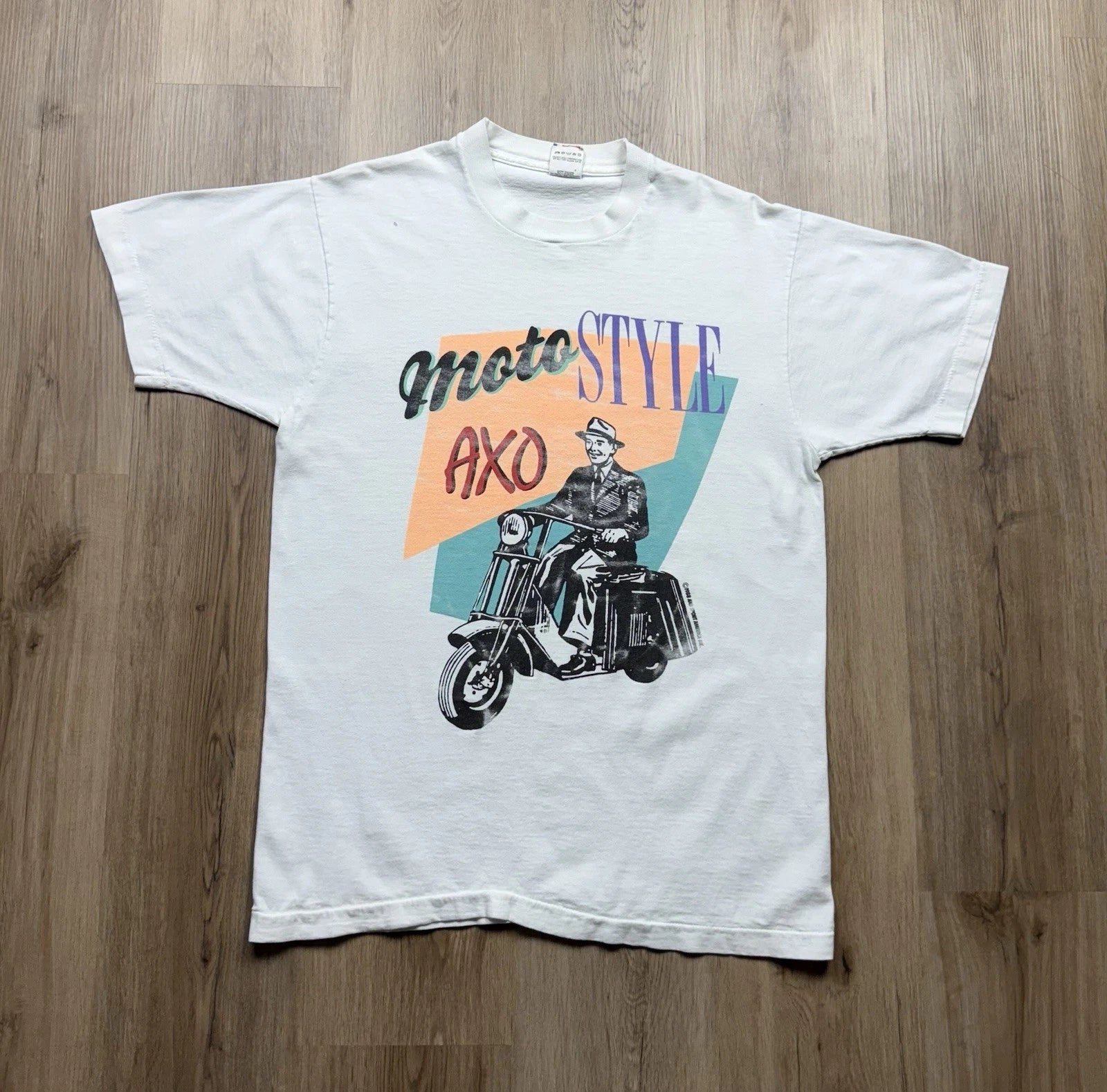 80s VINTAGE Moto Style AXO Pop Art Obscure T-Shirt RARE Size Large Art Deco