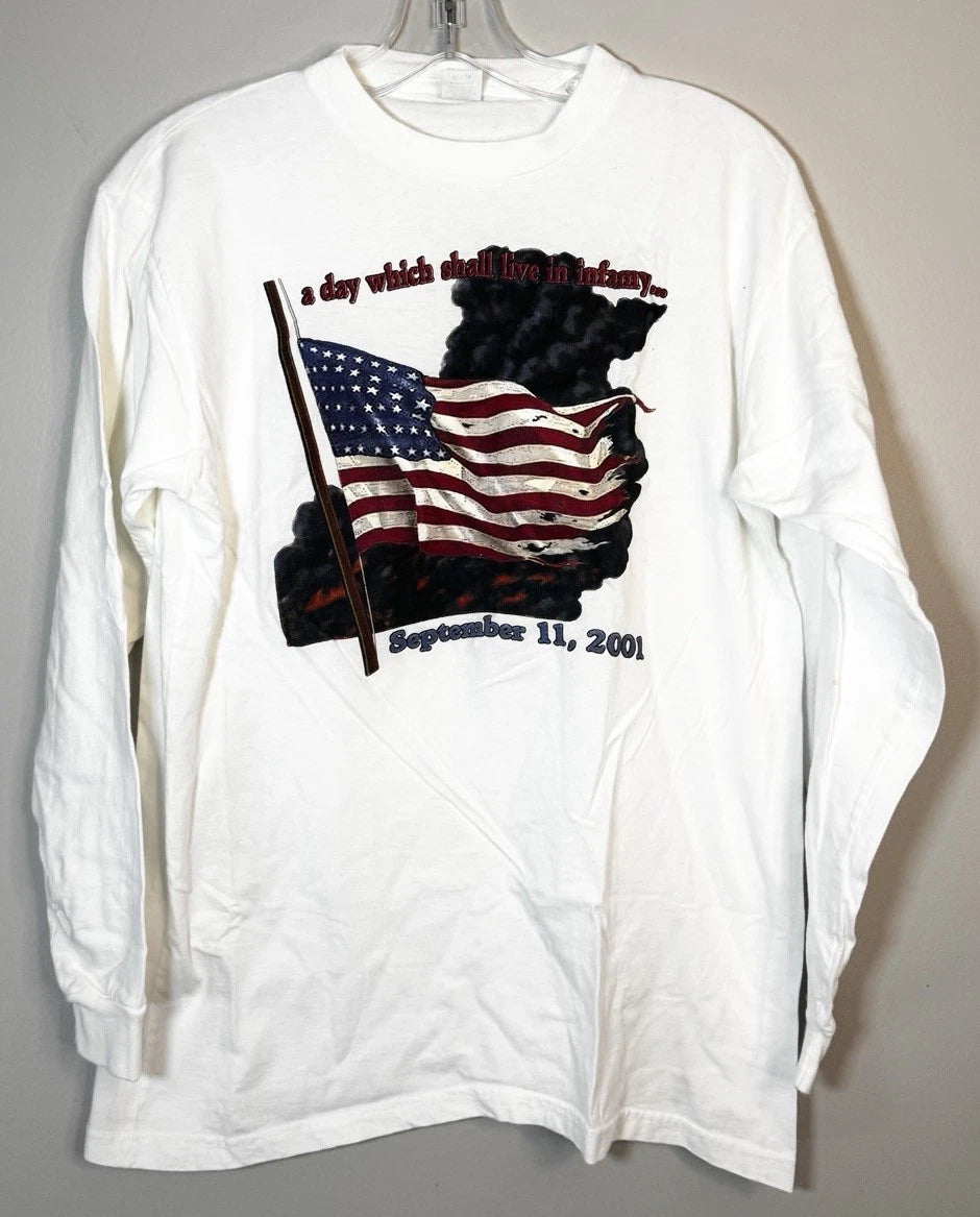 September 11th  Vintage Long Sleeve Tee Shirt Men’s Medium White 2001 Y2K