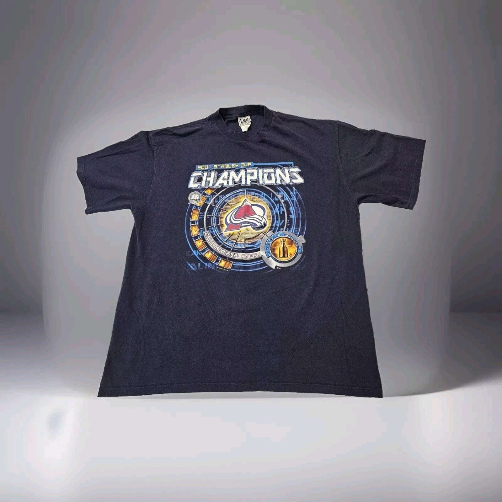 Vintage Men's Colorado Avalanche Shirt 2XL XXL Y2K NHL Champions Retro Sports T