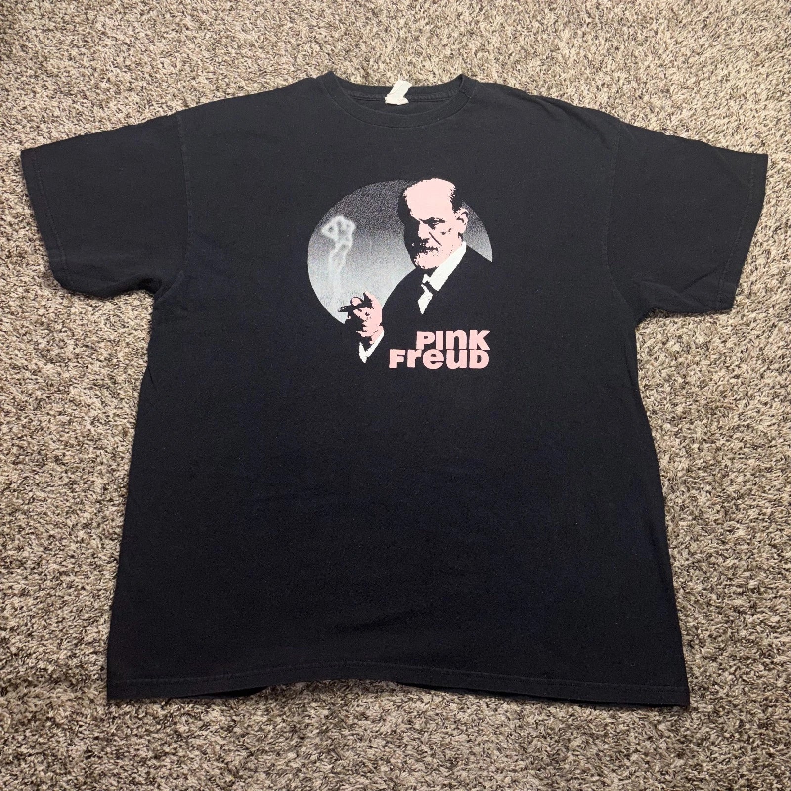 Vintage 90s Pink Freud Pop Art  T-shirt  Fruit of the Loom Size 2XL