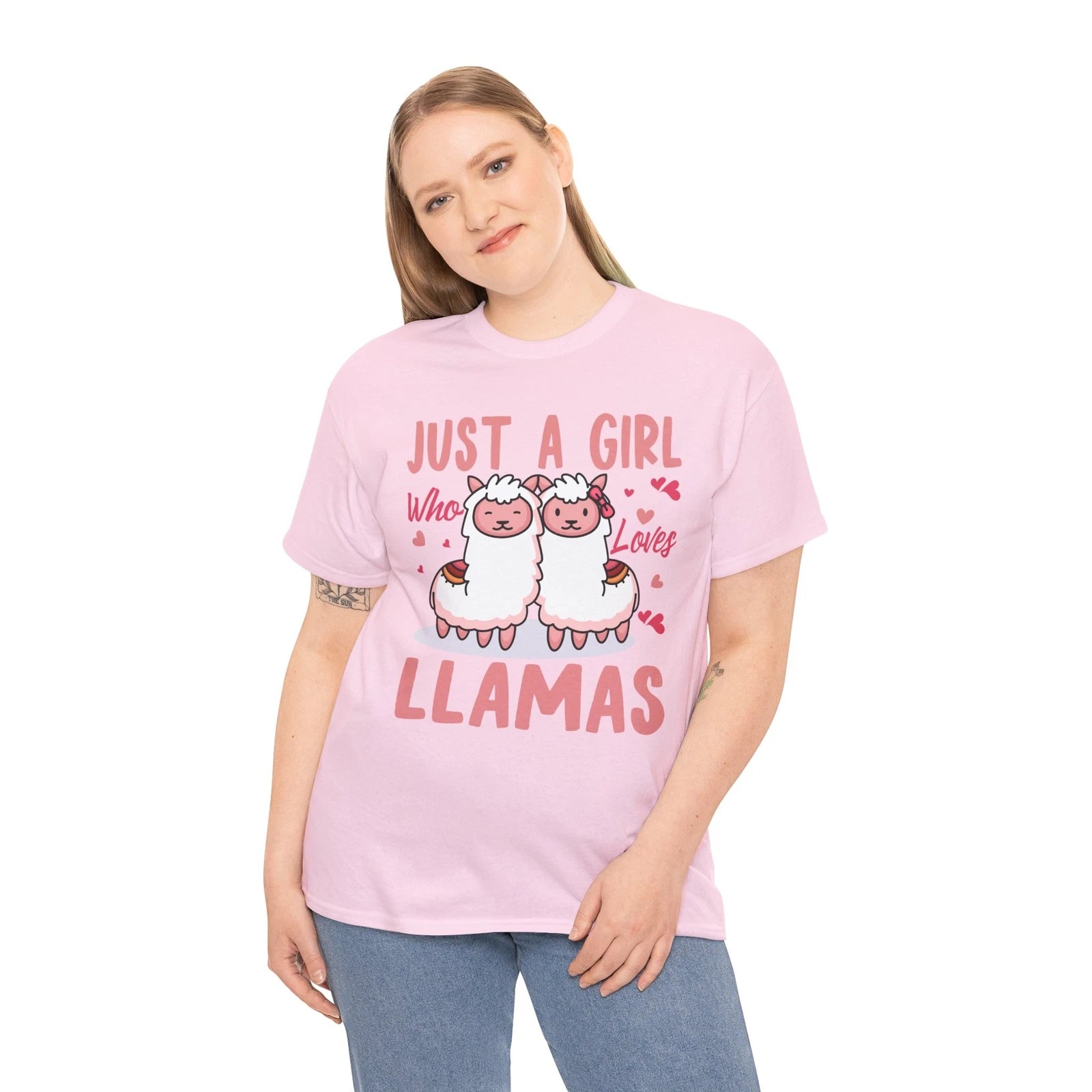 JUST A GIRL WHO LOVES LLAMAS T-Shirt | Cute Funny Animal | Kawaii Llama Shirt