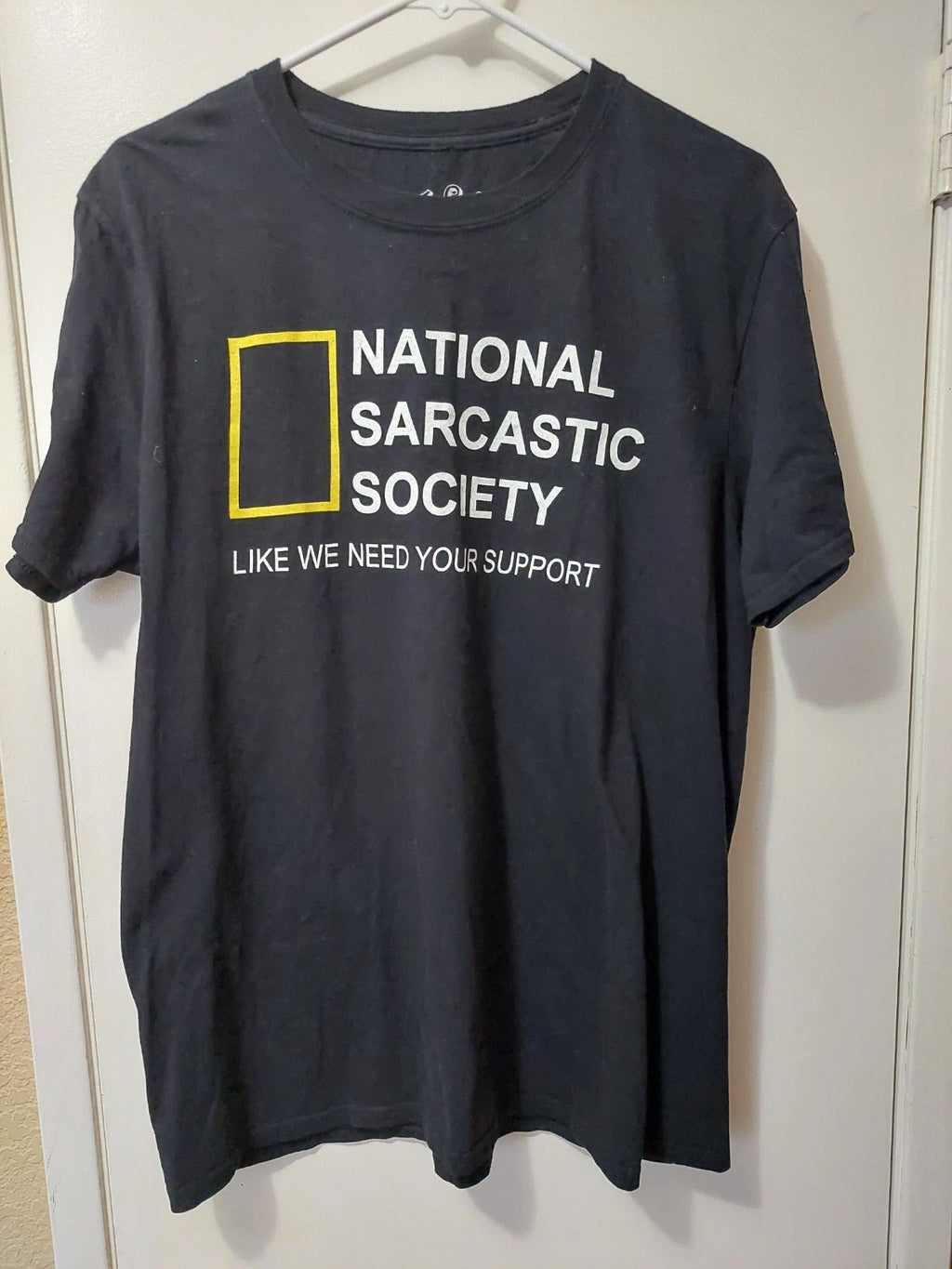 Funny Sayings Black T-shirt National Sarcastic Society Size Large.