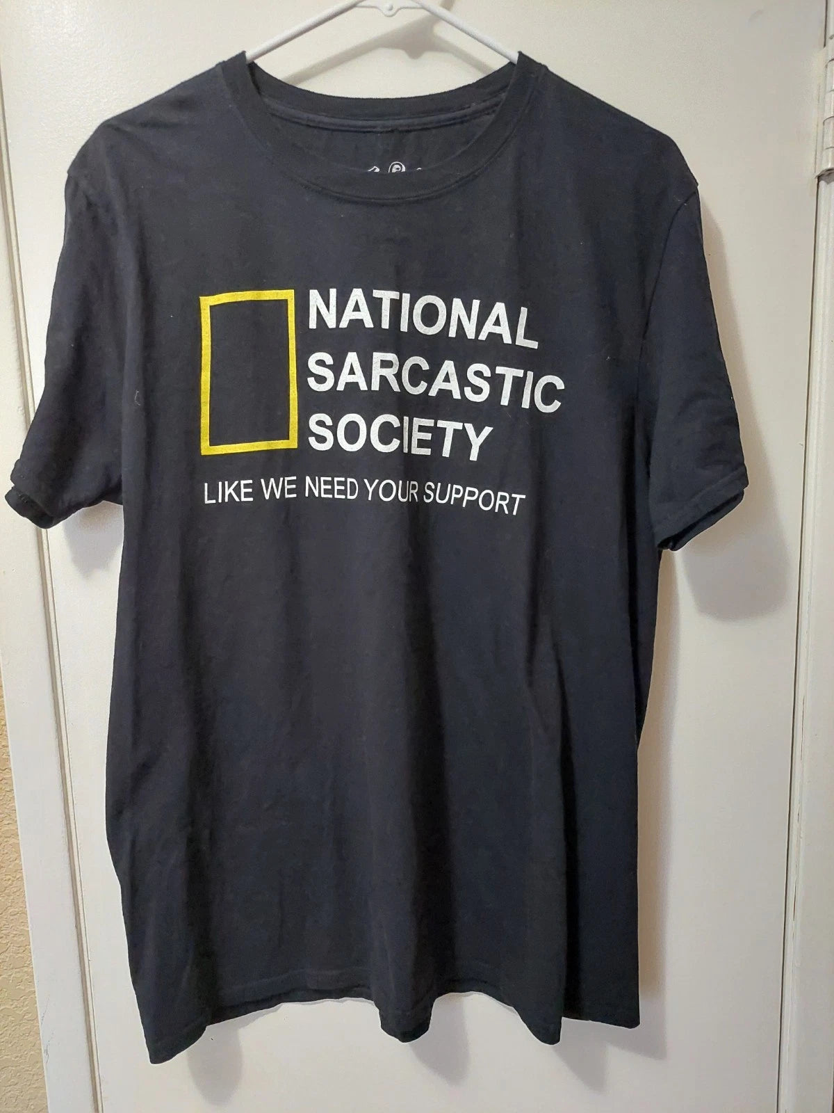 Funny Sayings Black T-shirt National Sarcastic Society Size Large.