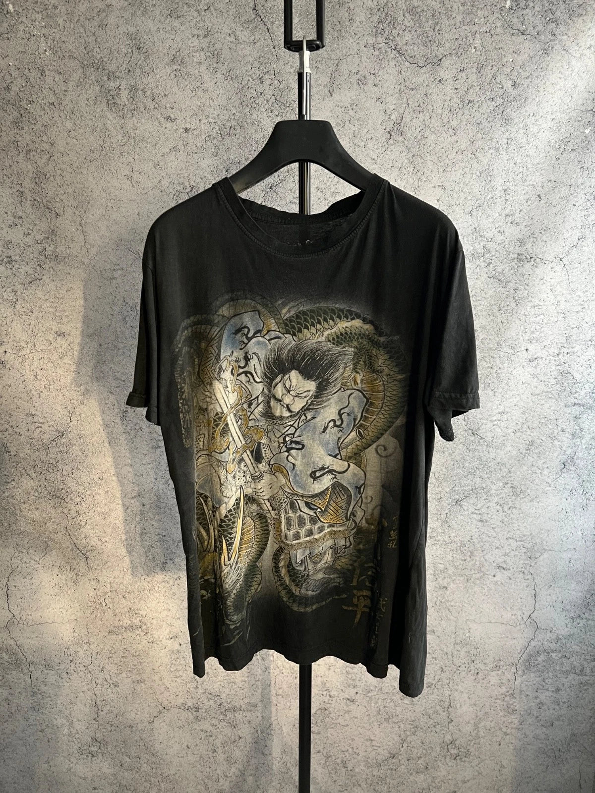 Japanese Style Men’s T-Shirt Printed Y2K Dragon Tee Size M