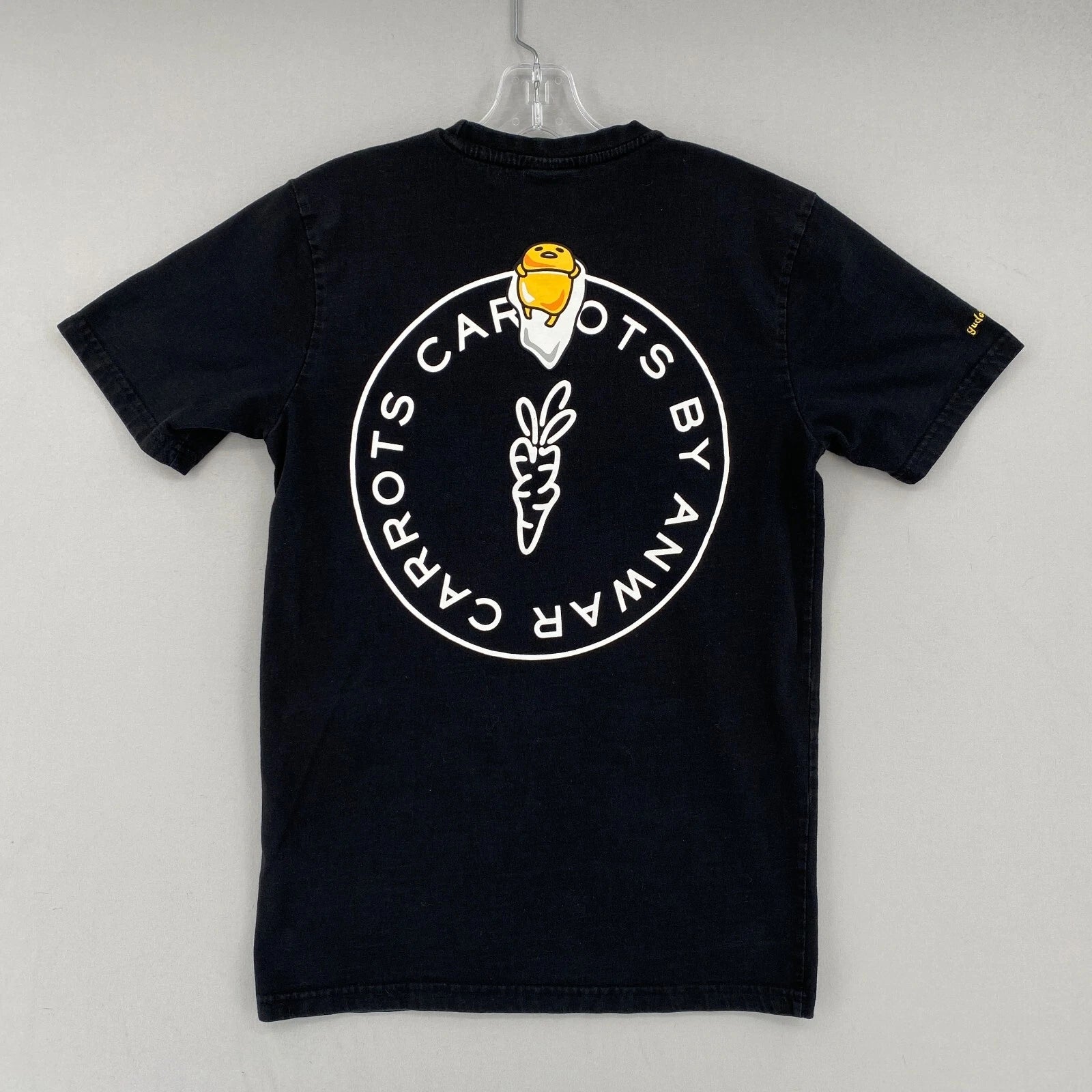 Gudetama Anwar Carrots Tee Shirt Adult Small Black Graphic Logo Cotton Kawaii