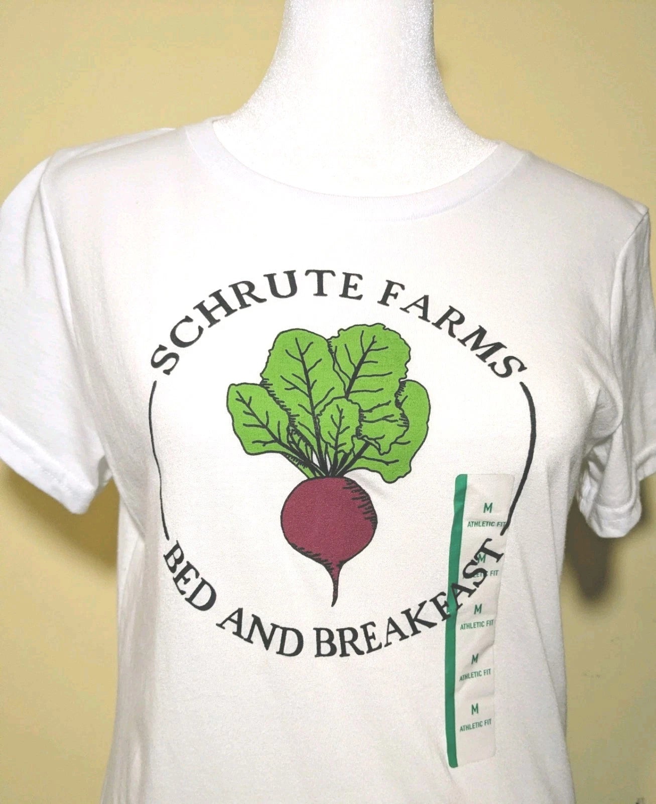 The office Shrute Farms T Shirt Size M Nwt