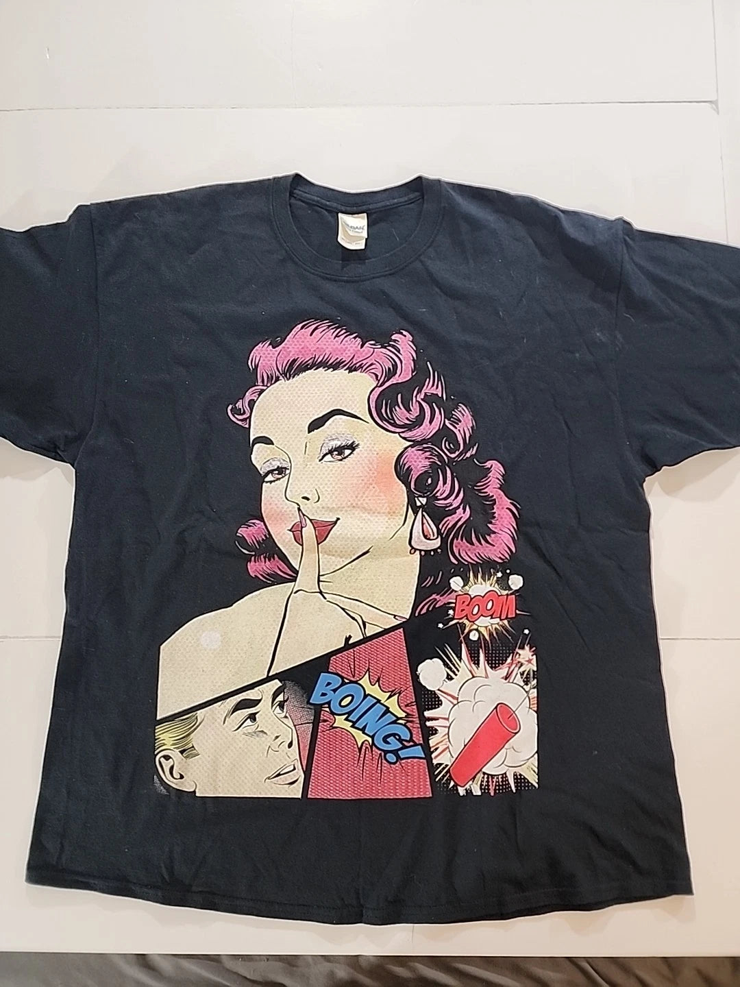 Gildan Ultra Cotton T-Shirt Mens 2XL Black Pop Art Comic Book Girl Graphic Tee