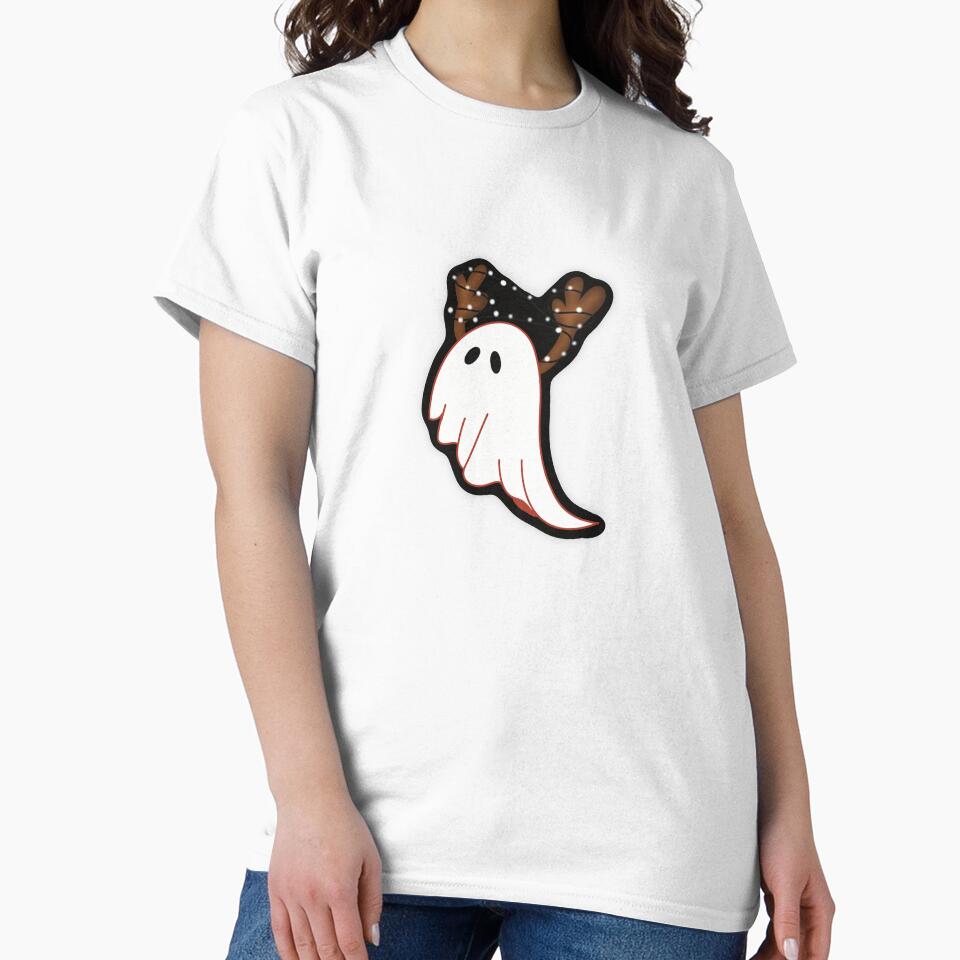Ghost w/Christmas lights by Ellengsart