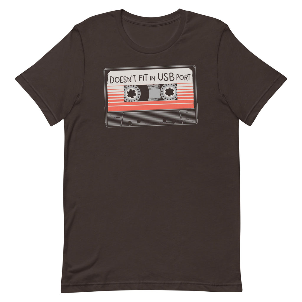 Doesn't Fit In USB Port Men's Signature Tee